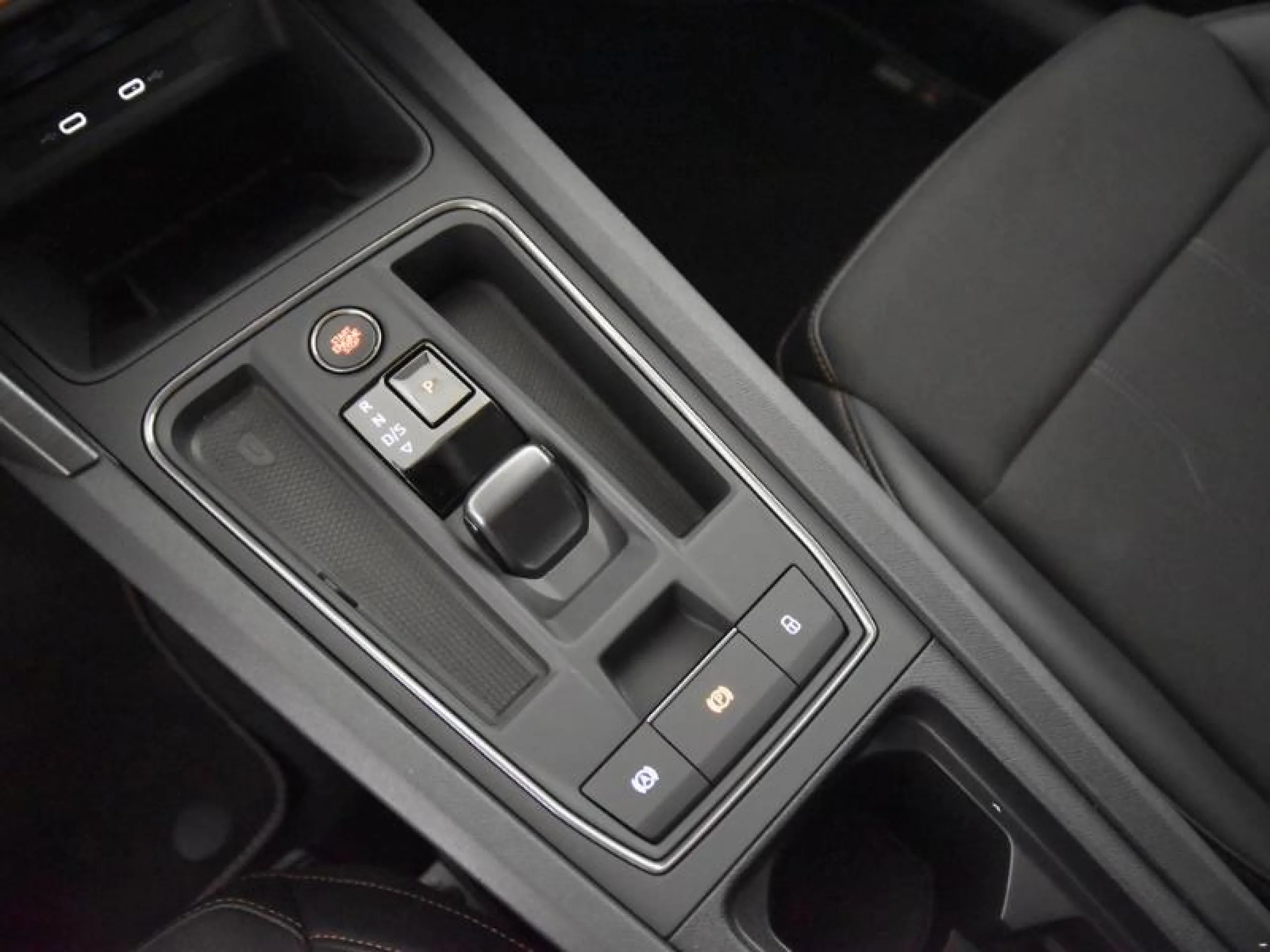 CUPRA FORMENTOR 2.0 TSI 140KW (190 CV) 4DRIVE DSG - Foto 9