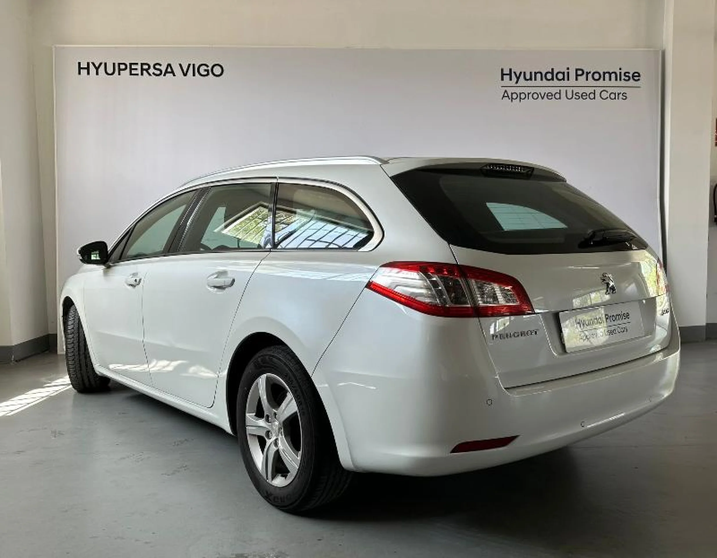 PEUGEOT 508 SW ACTIVE 2.0 HDI 150CV - Foto 3