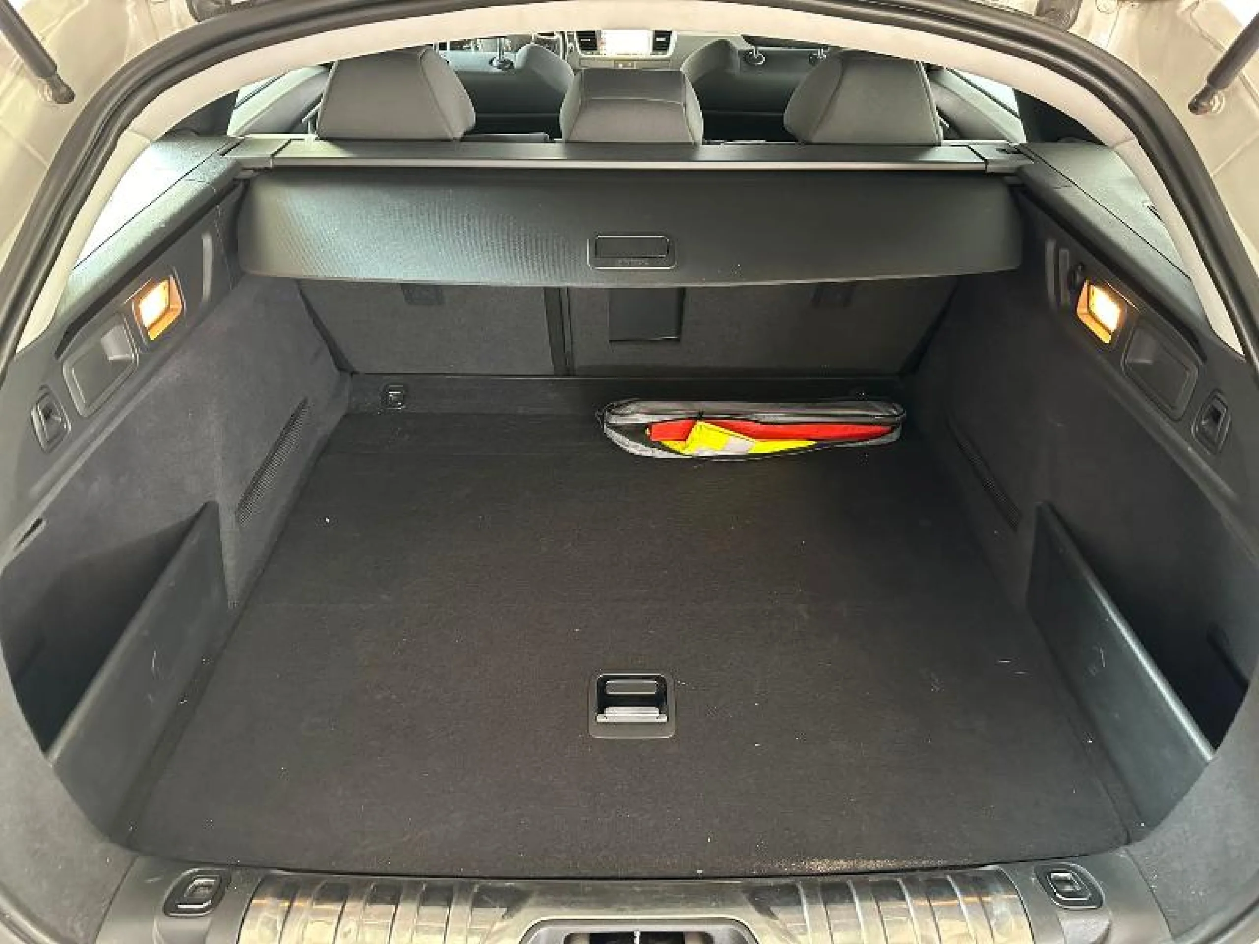PEUGEOT 508 SW ACTIVE 2.0 HDI 150CV - Foto 10