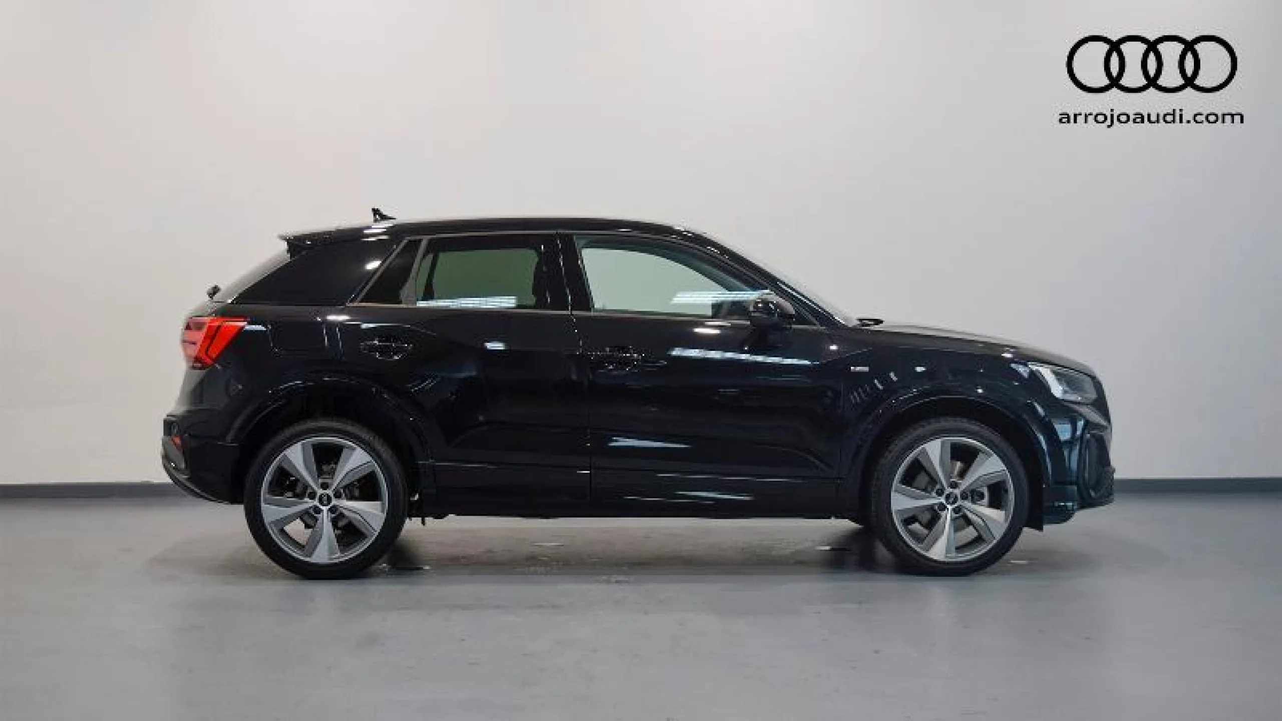 AUDI Q2 BLACK LINE 35 TFSI 110KW S TRONIC - Foto 3