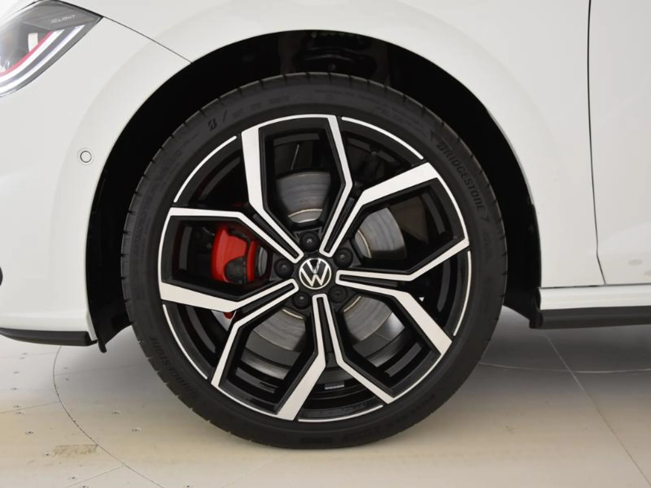 VOLKSWAGEN POLO POLO GTI FINAL EDITION   152 KW (207 CV)  AUTOMÁTICO DSG 7 VEL. - Foto 8