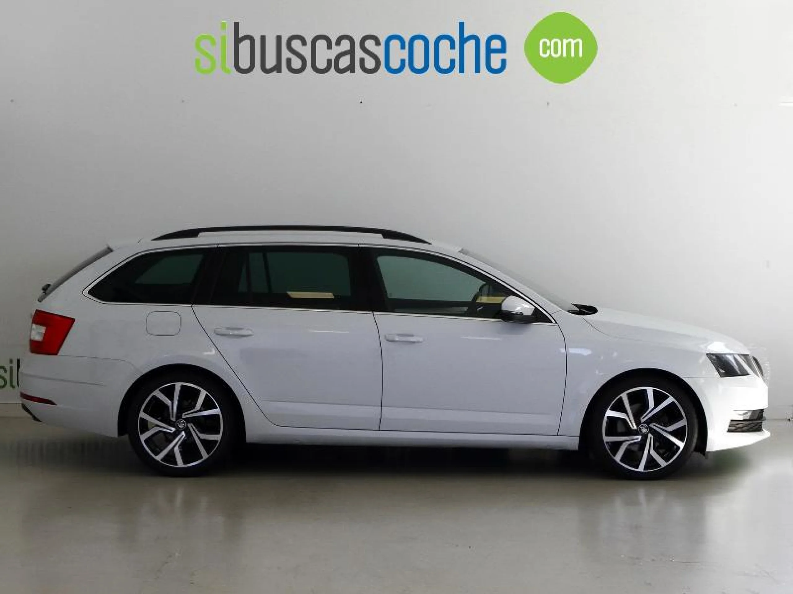 SKODA OCTAVIA 2.0 TDI CR 110KW (150CV) AMBITION - Foto 2