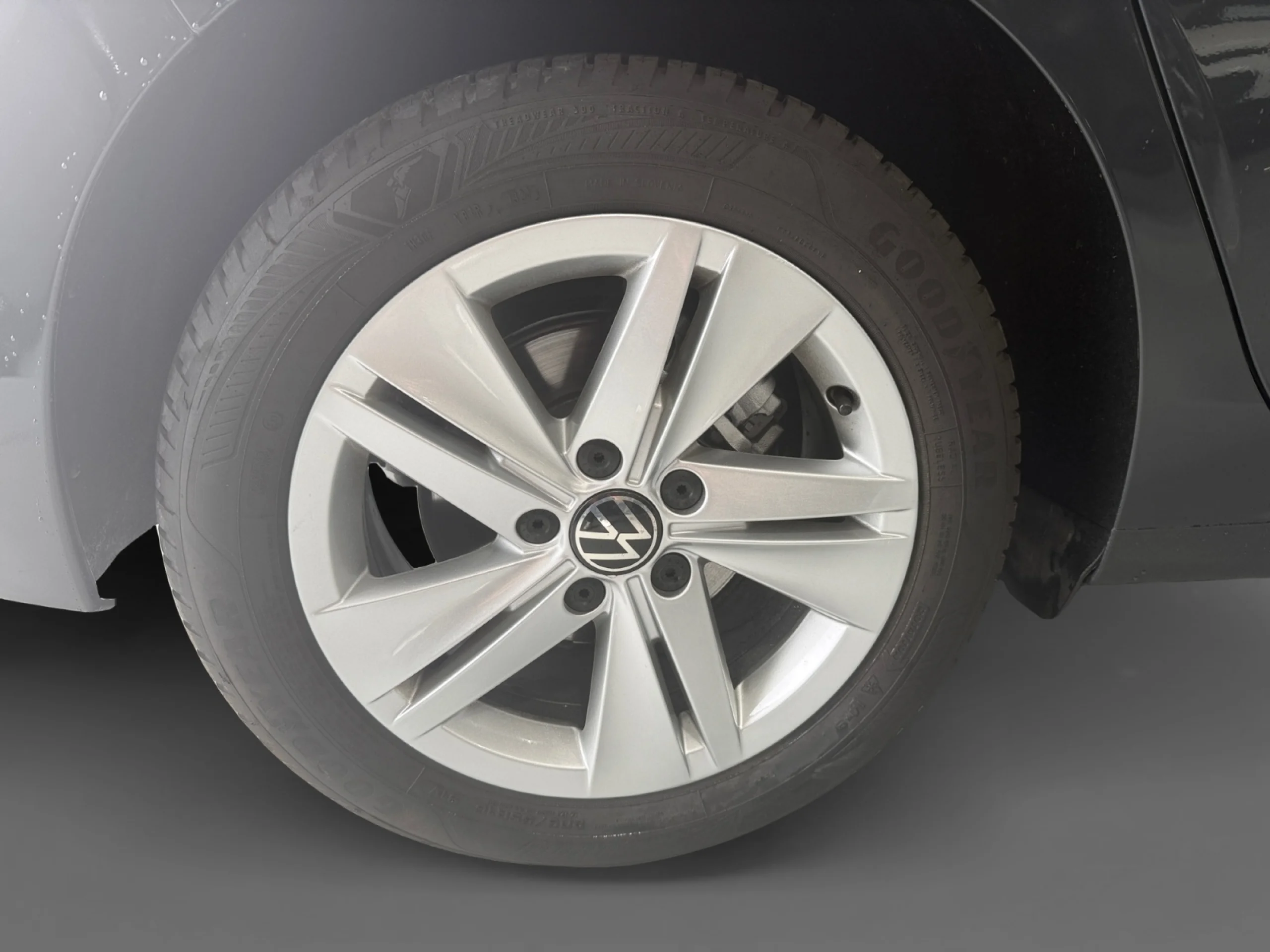 VOLKSWAGEN GOLF 2.0 TDI 85KW (115CV) - Foto 8