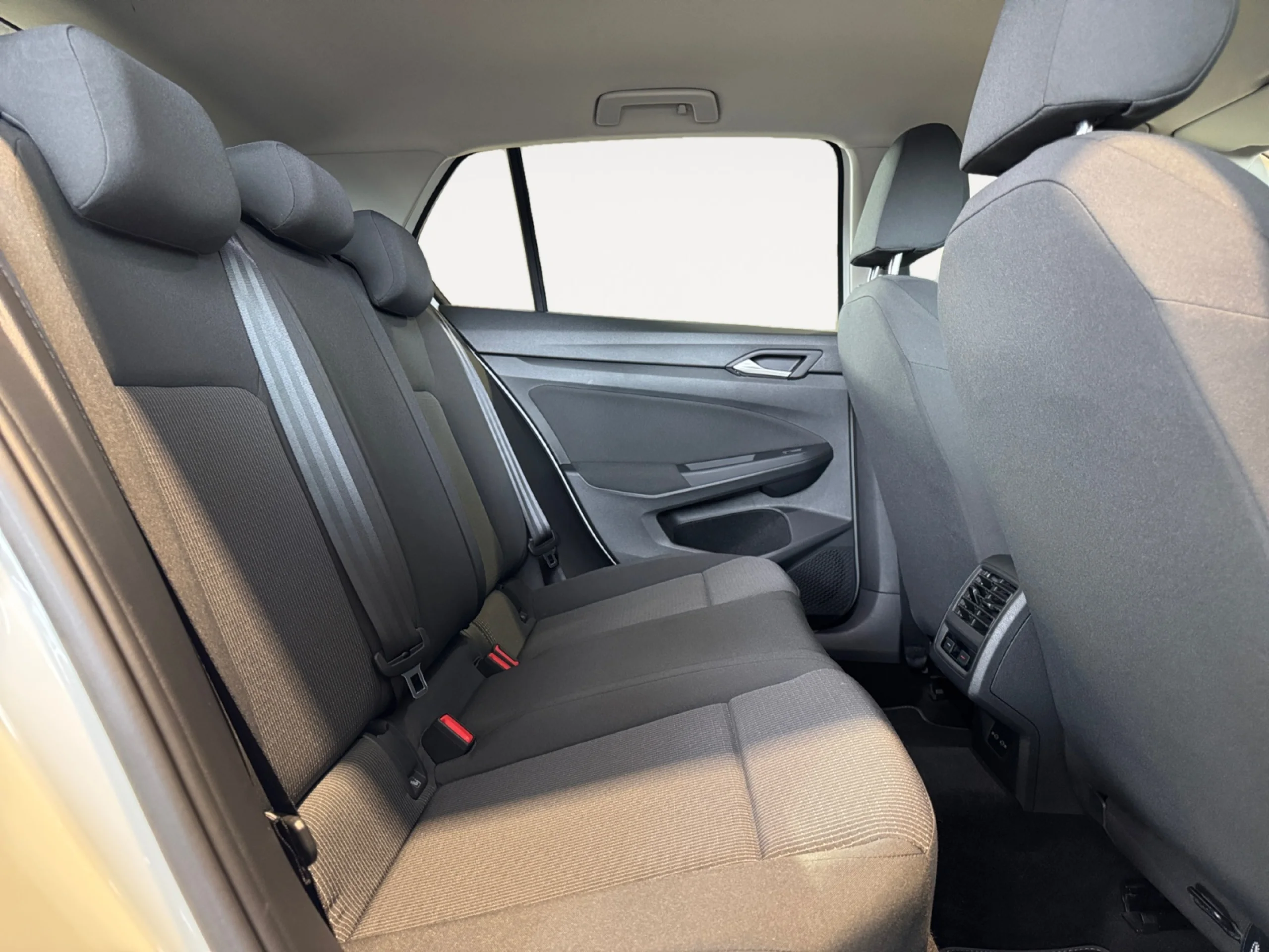 VOLKSWAGEN GOLF 2.0 TDI 85KW (115CV) - Foto 6