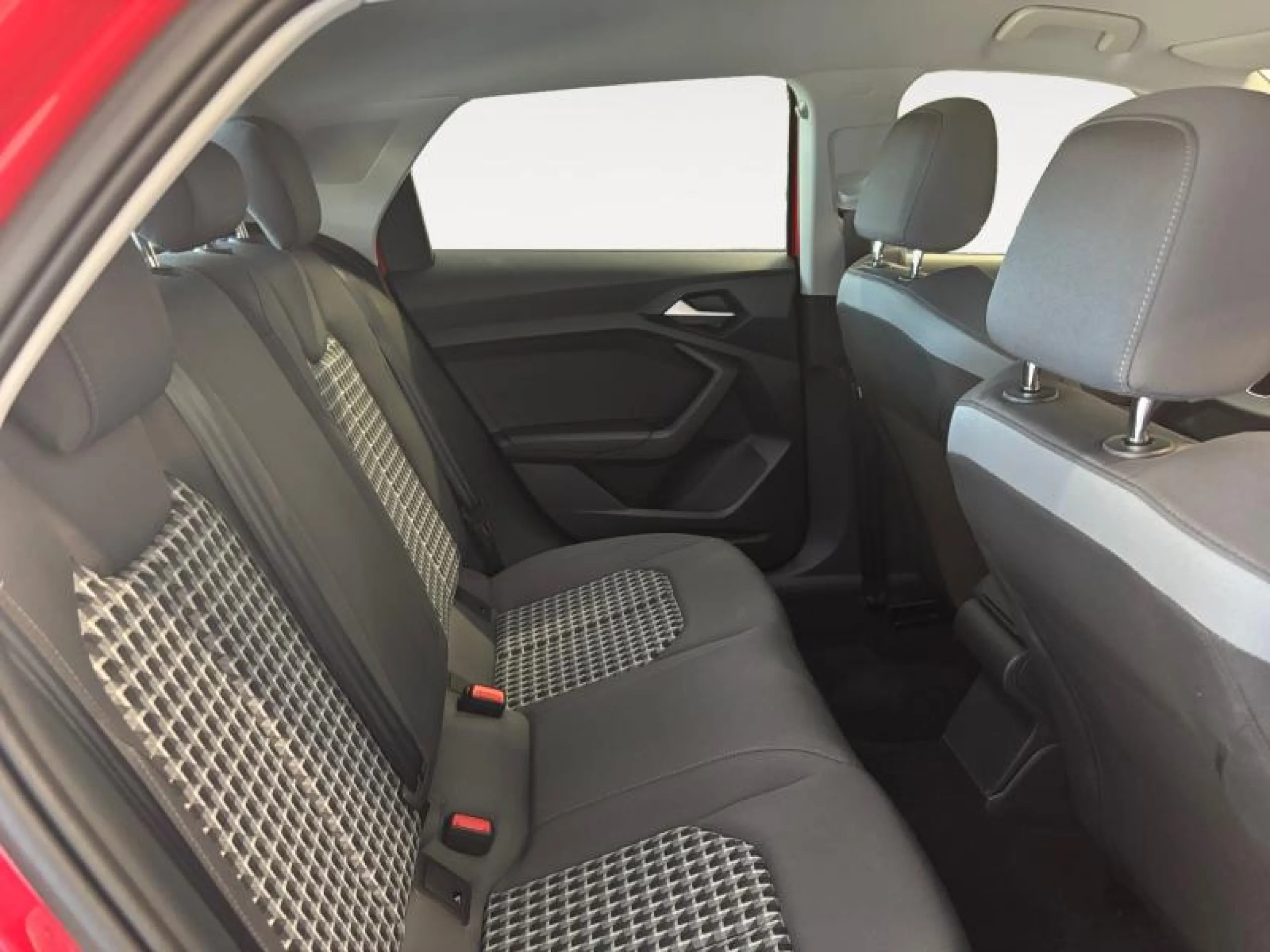 AUDI A1 A1 SPORTBACK ADRENALIN EDITION 30 TFSI  85(116) KW(CV) S TRONIC - Foto 6
