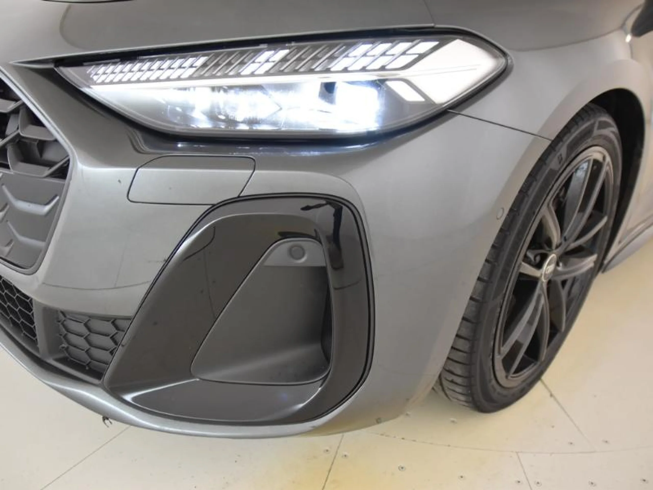 AUDI A5 TFSI 150 KW (204 CV) BLACK LINE - Foto 21