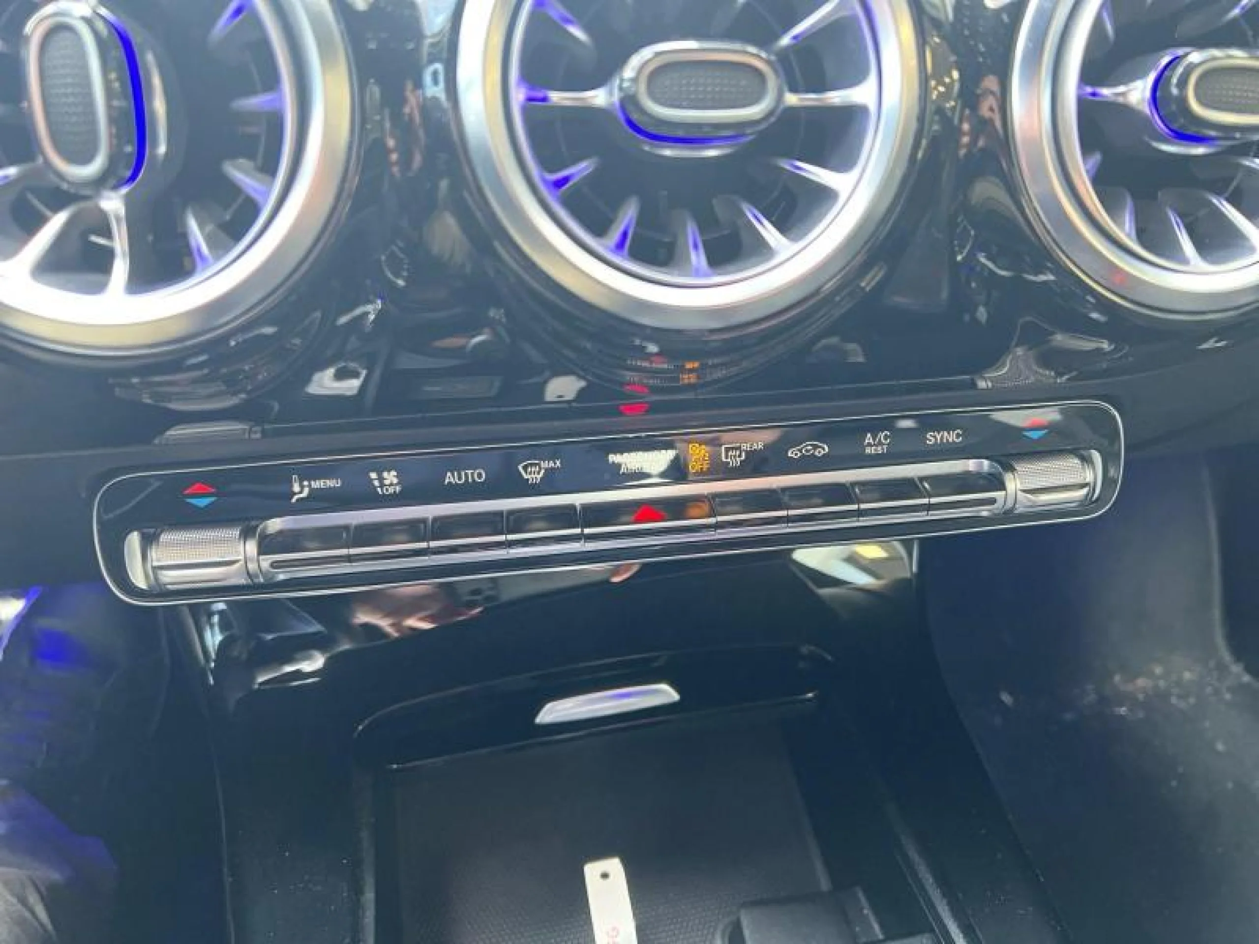 MERCEDES-BENZ CLASE A A 180 D - Foto 11