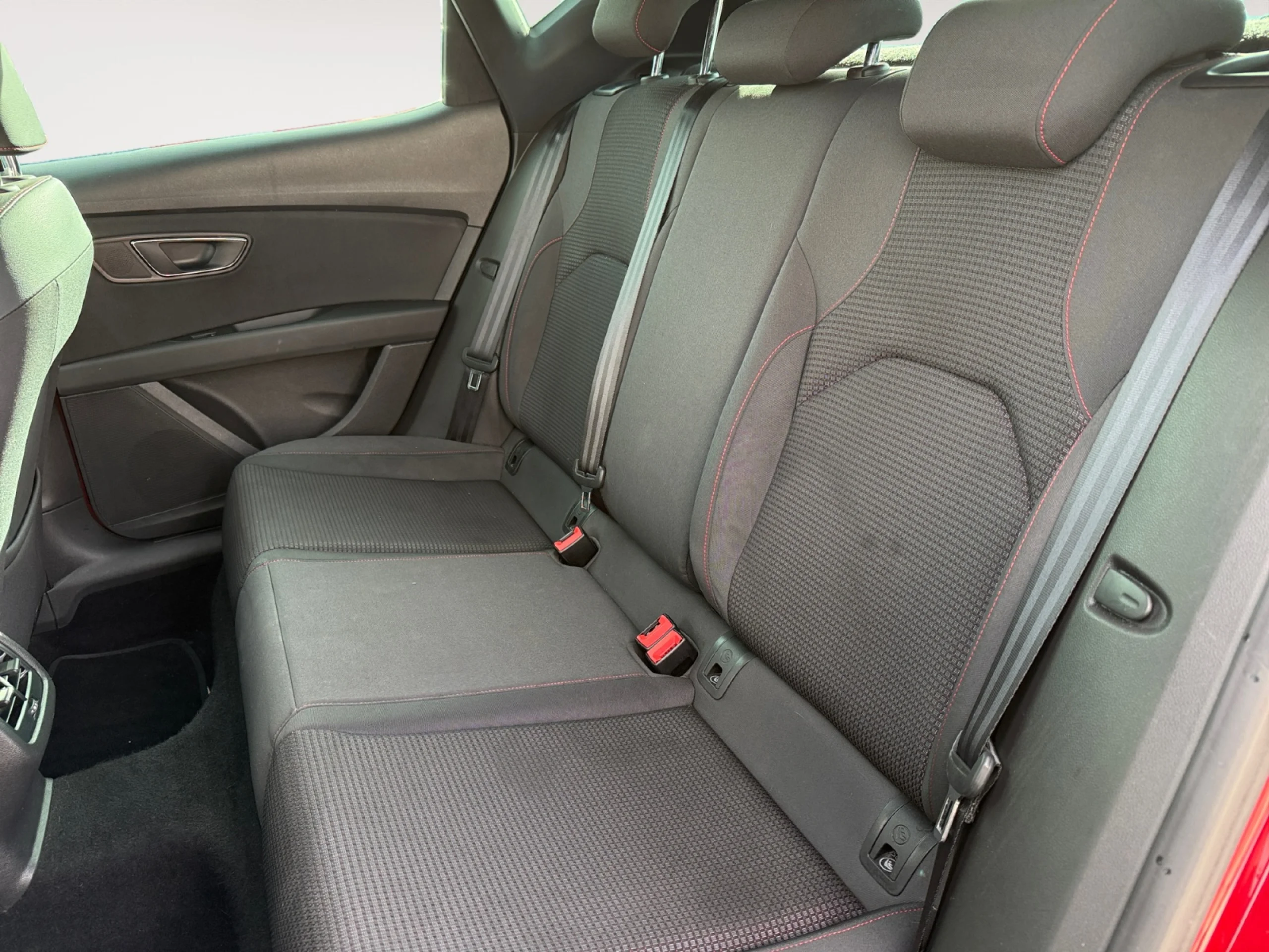 SEAT LEON 1.4 TSI 110KW (150CV) ACT ST&SP FR - Foto 6