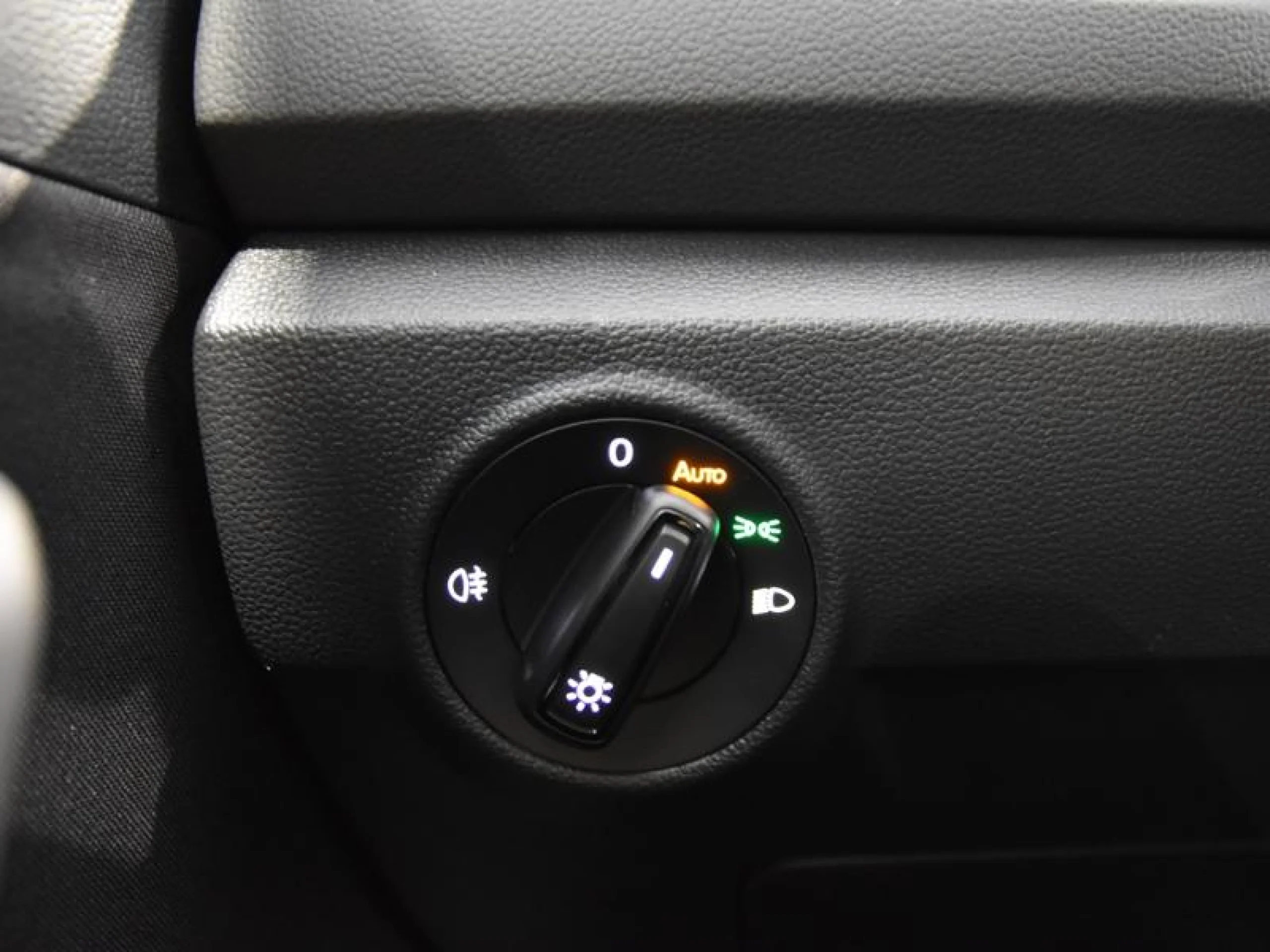 VOLKSWAGEN T ROC T ROC MÁS 1.0 TSI 85 KW (116 CV)  6 VEL. - Foto 16