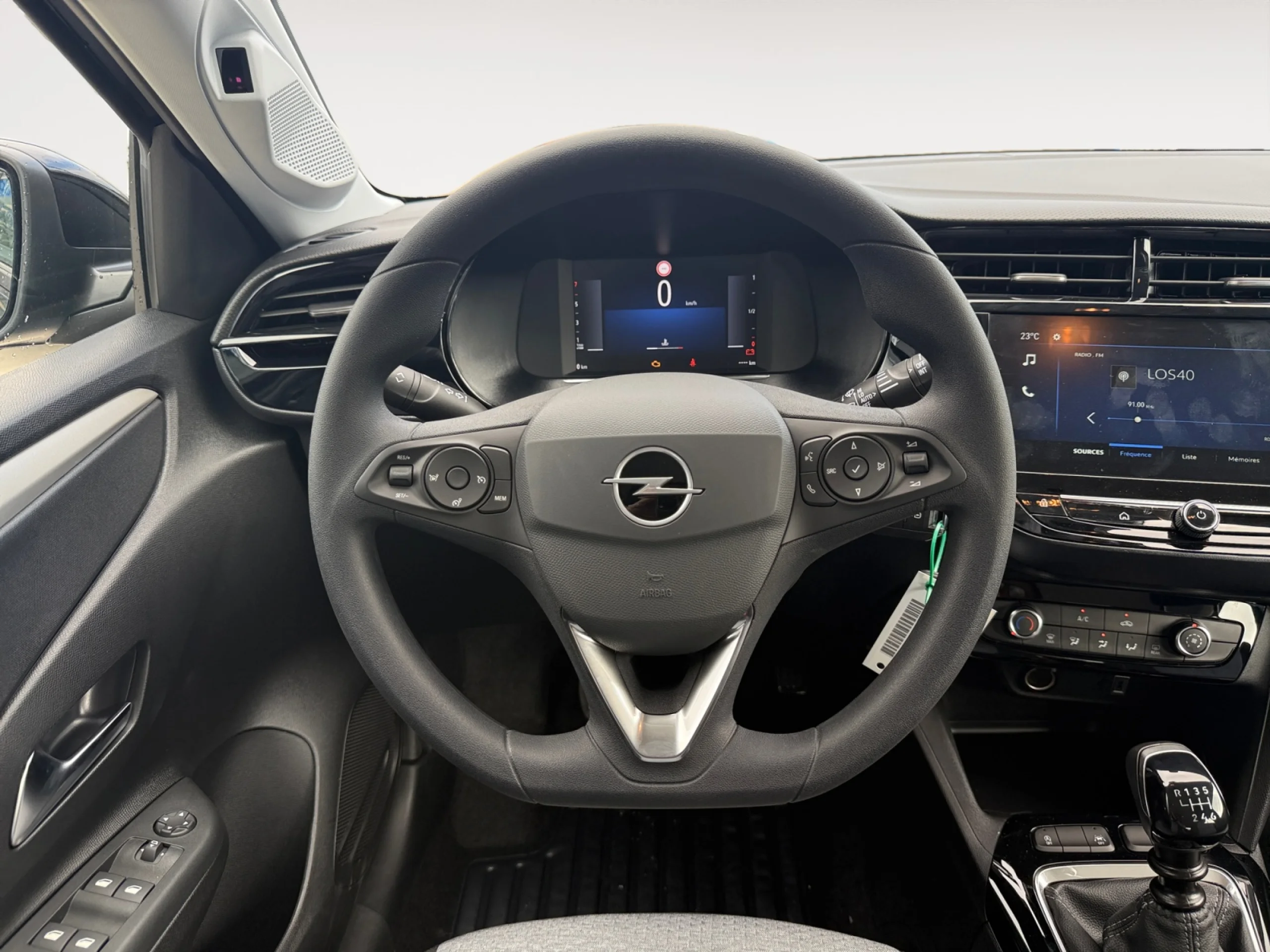 OPEL CORSA 1.2T XHL 74KW (100CV) EDITION - Foto 11