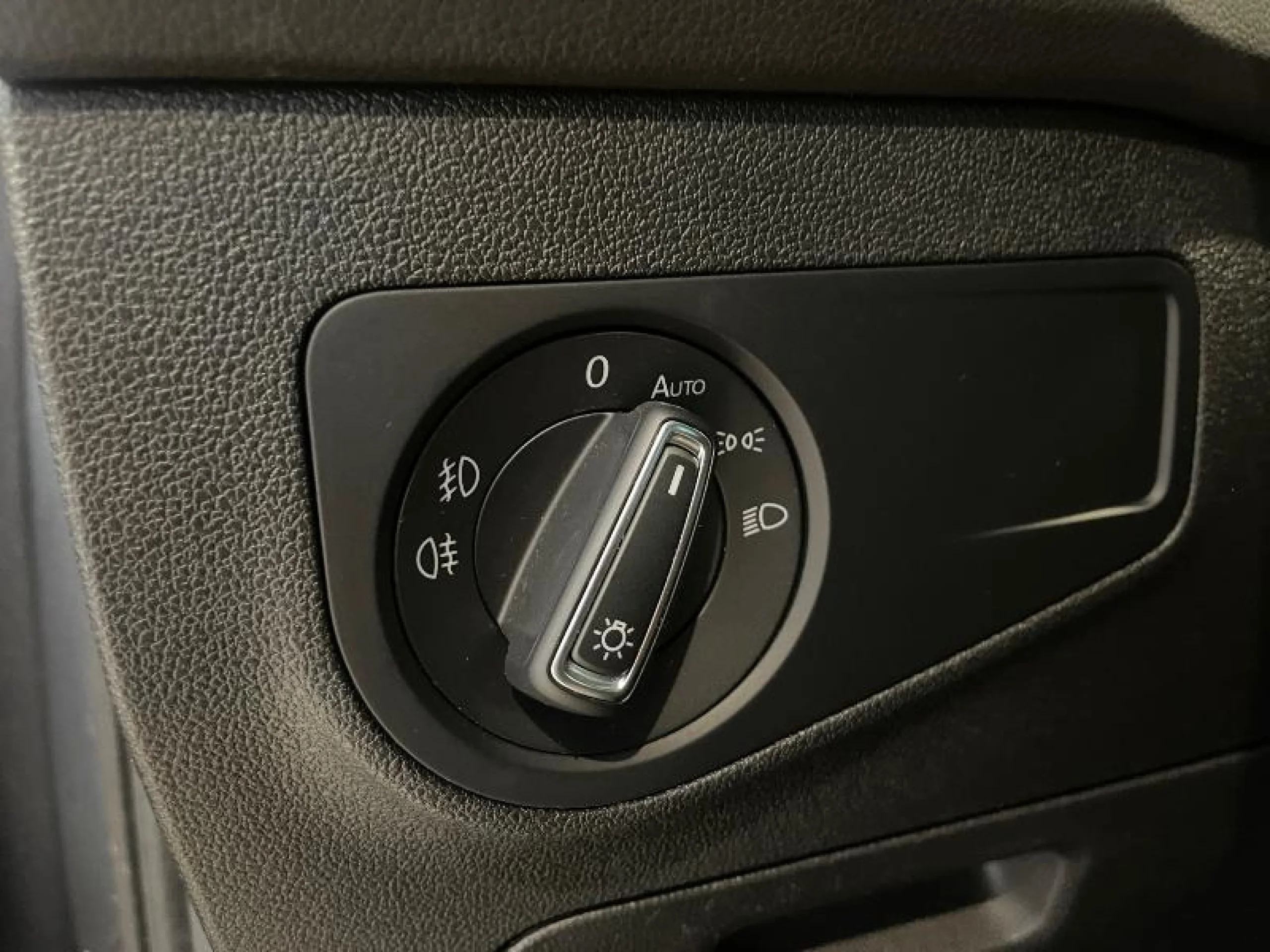 VOLKSWAGEN TIGUAN ADVANCE 1.5 TSI 110KW (150CV) - Foto 11