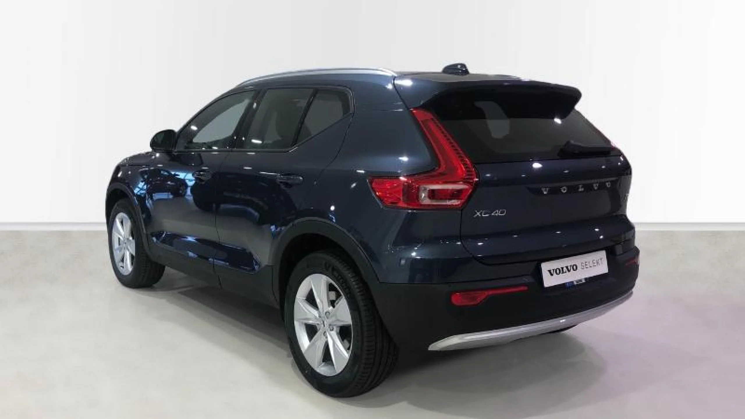 VOLVO XC40 2.0 B3 G CORE AUTO - Foto 2
