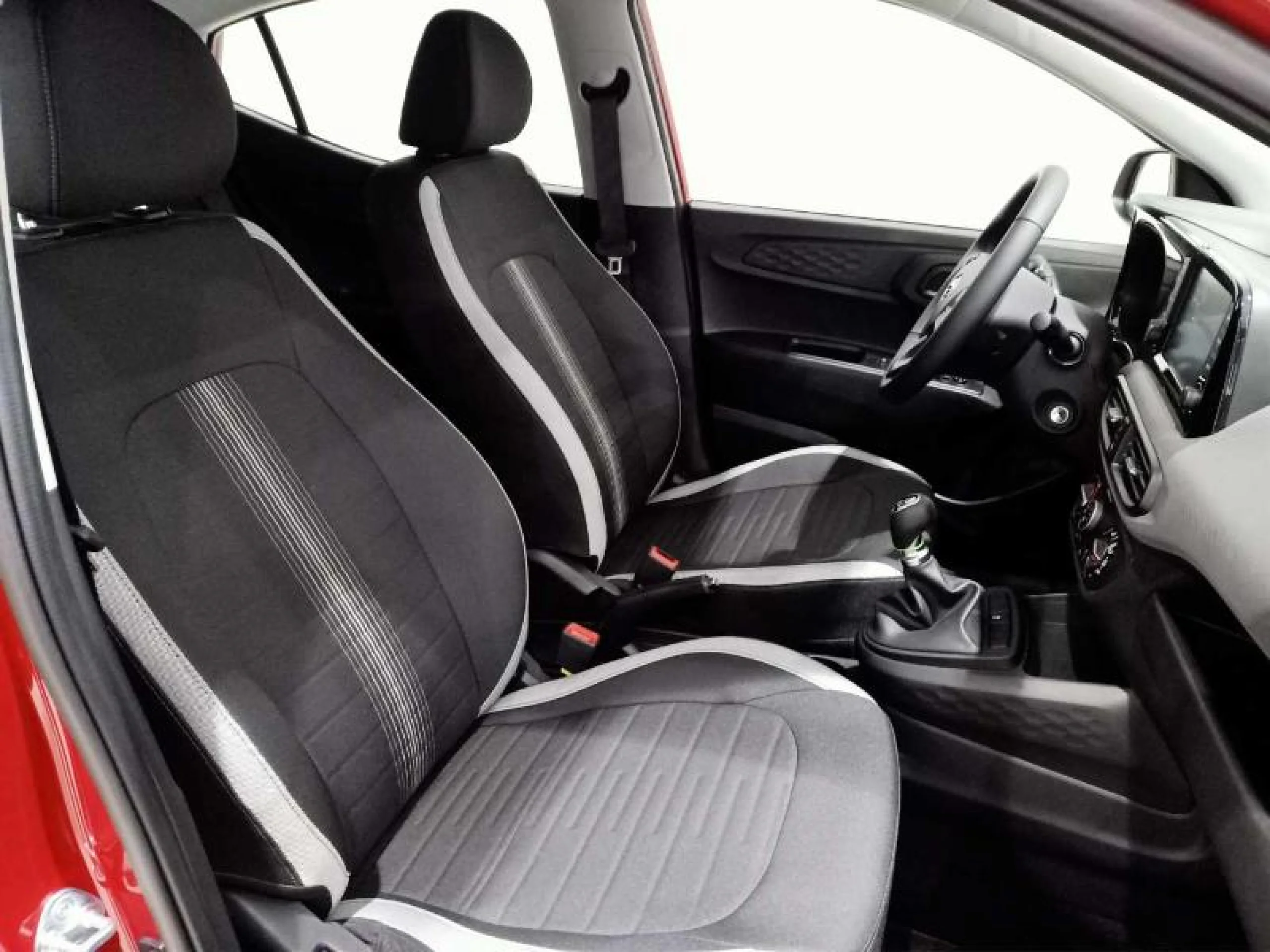 HYUNDAI I10 1.0 KLASS AT - Foto 3