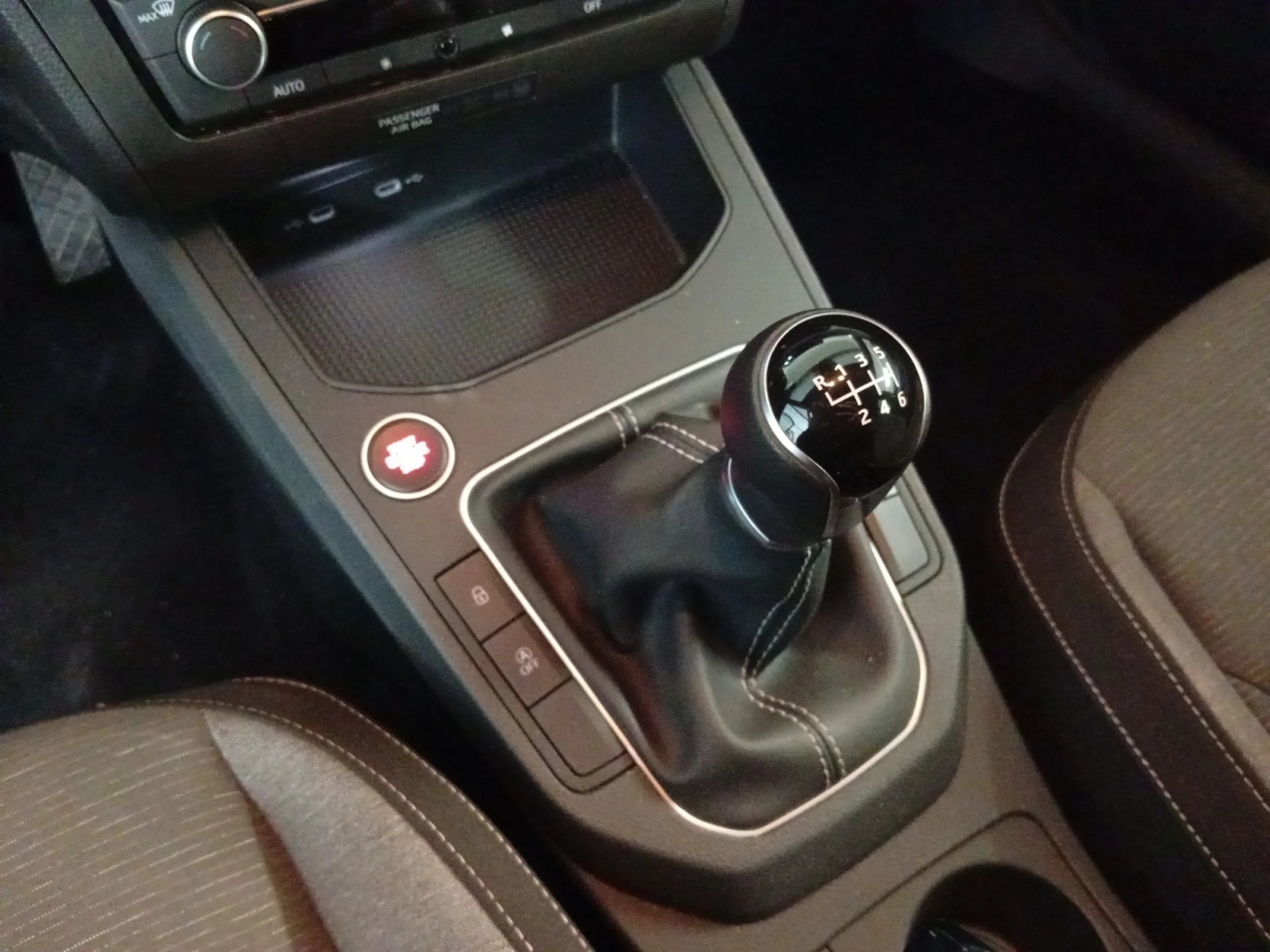 SEAT IBIZA 1.0 TSI 85KW XCELLENCE - Foto 7