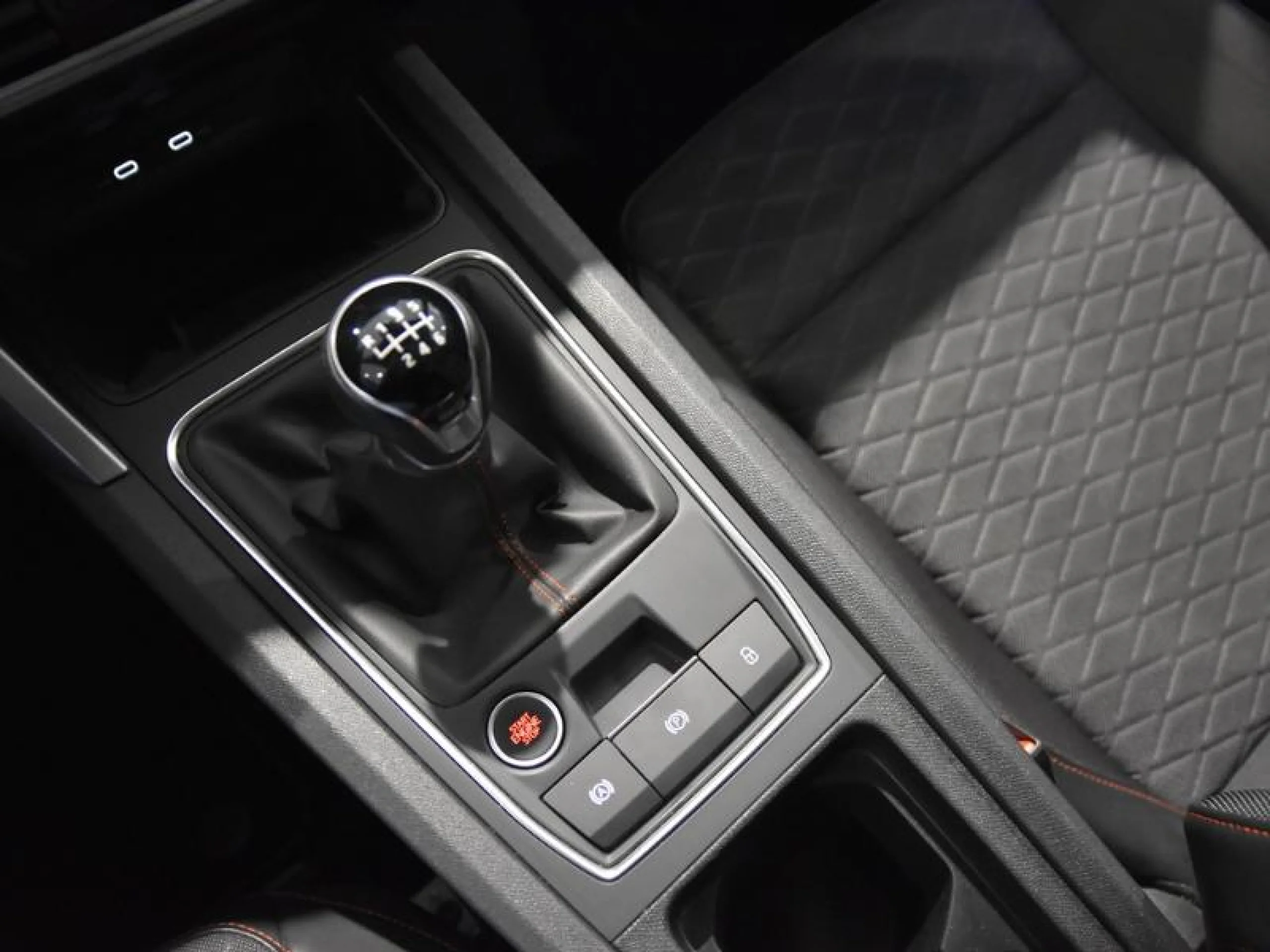 SEAT LEON ST 1.5 ECOTSI 110KW (150CV) S&S FR - Foto 11