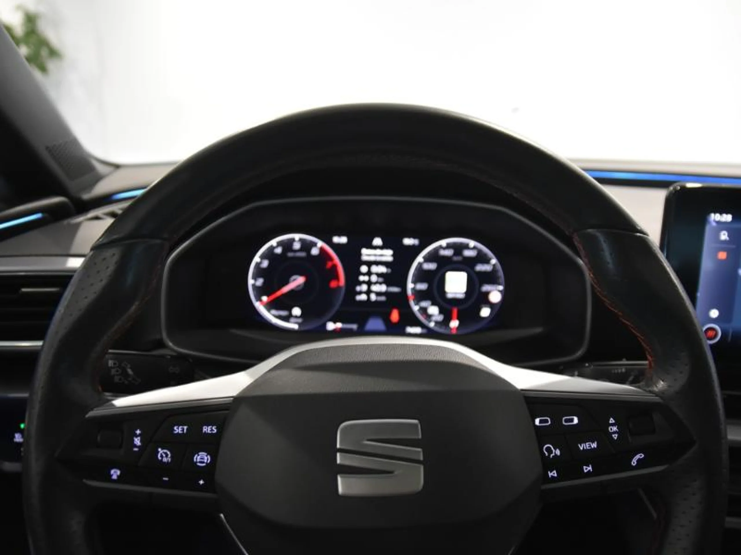 SEAT LEON ST 1.5 ECOTSI 110KW (150CV) S&S FR - Foto 16