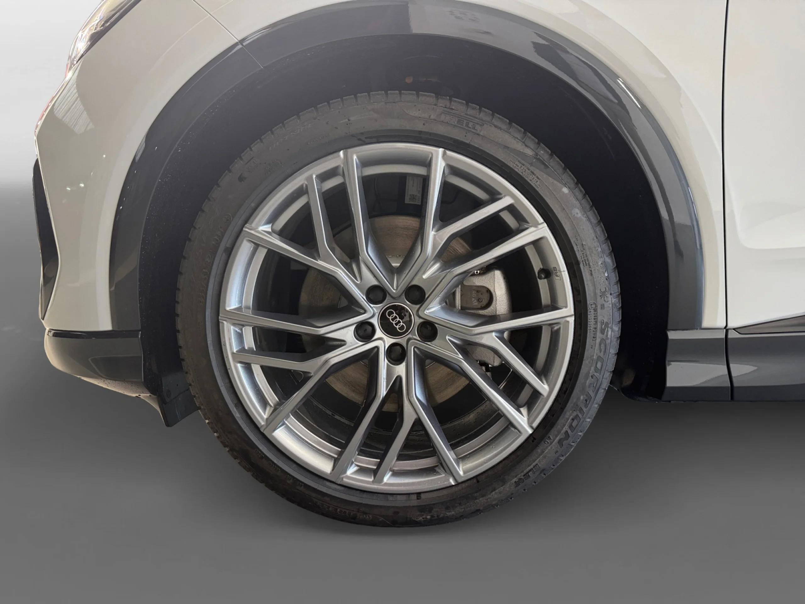 AUDI Q4 E TRON BLACK LINE 55 E TRON QUATTRO 250KW 82KWH - Foto 8