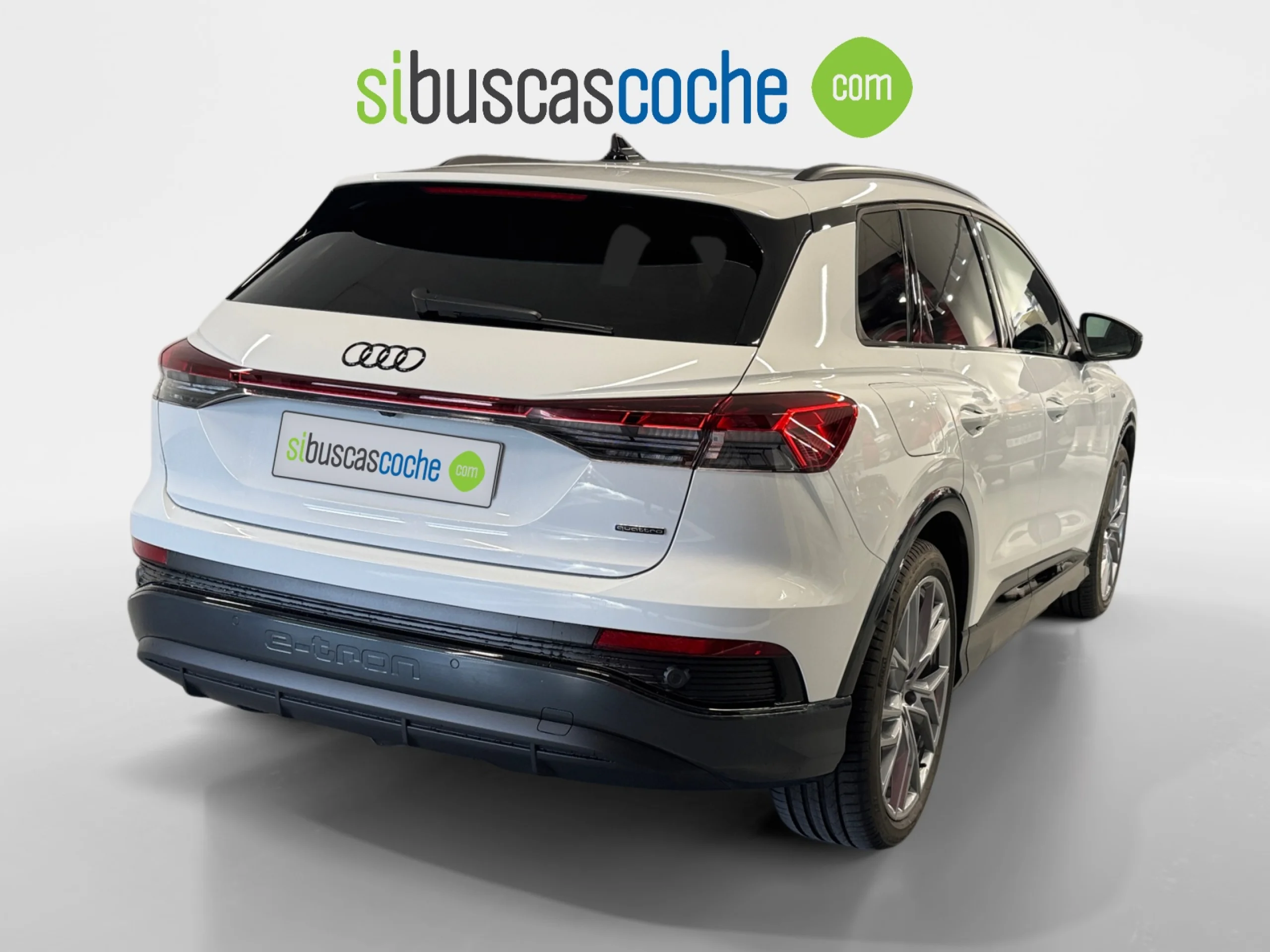 AUDI Q4 E TRON BLACK LINE 55 E TRON QUATTRO 250KW 82KWH - Foto 12