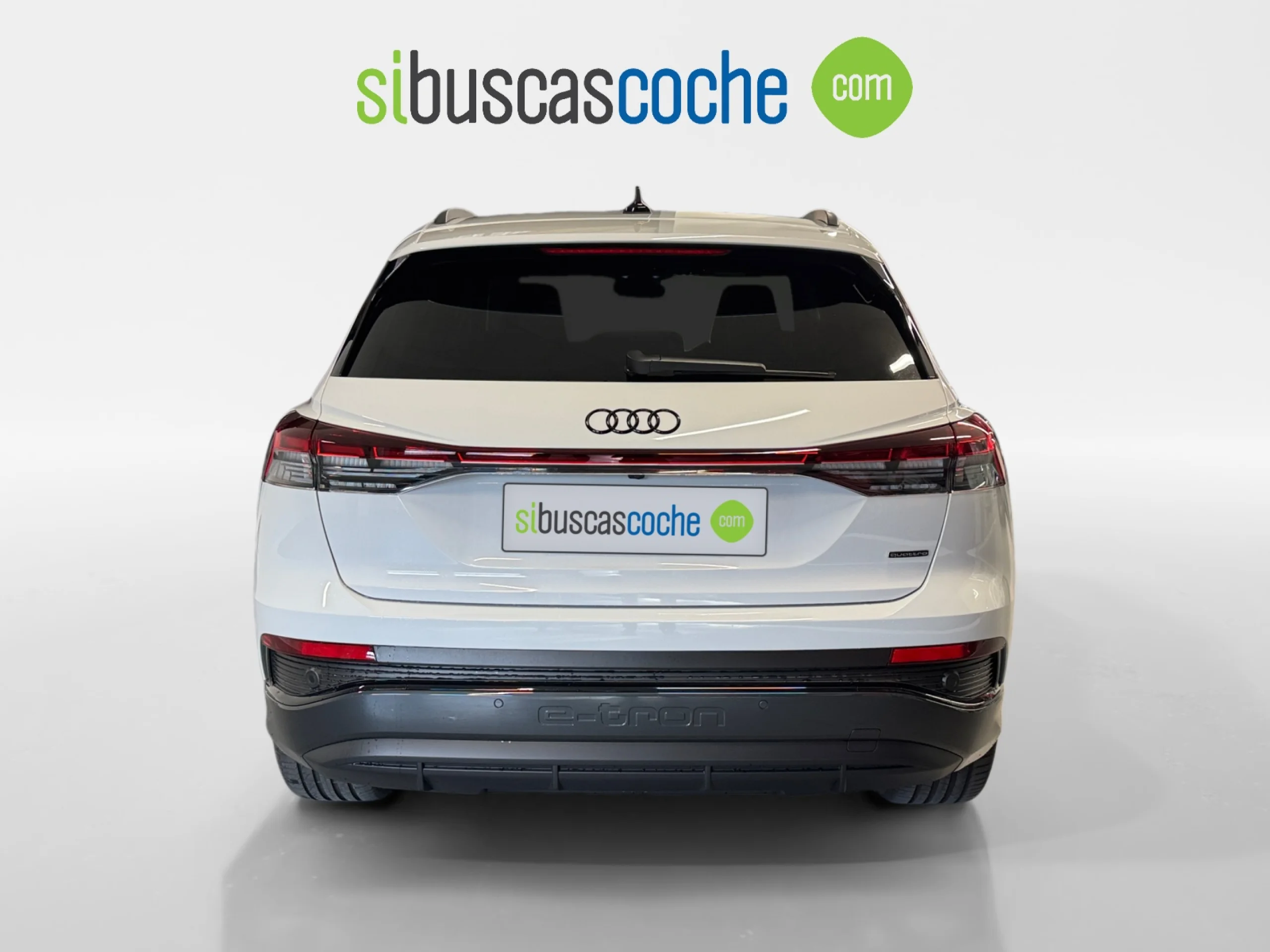 AUDI Q4 E TRON BLACK LINE 55 E TRON QUATTRO 250KW 82KWH - Foto 17