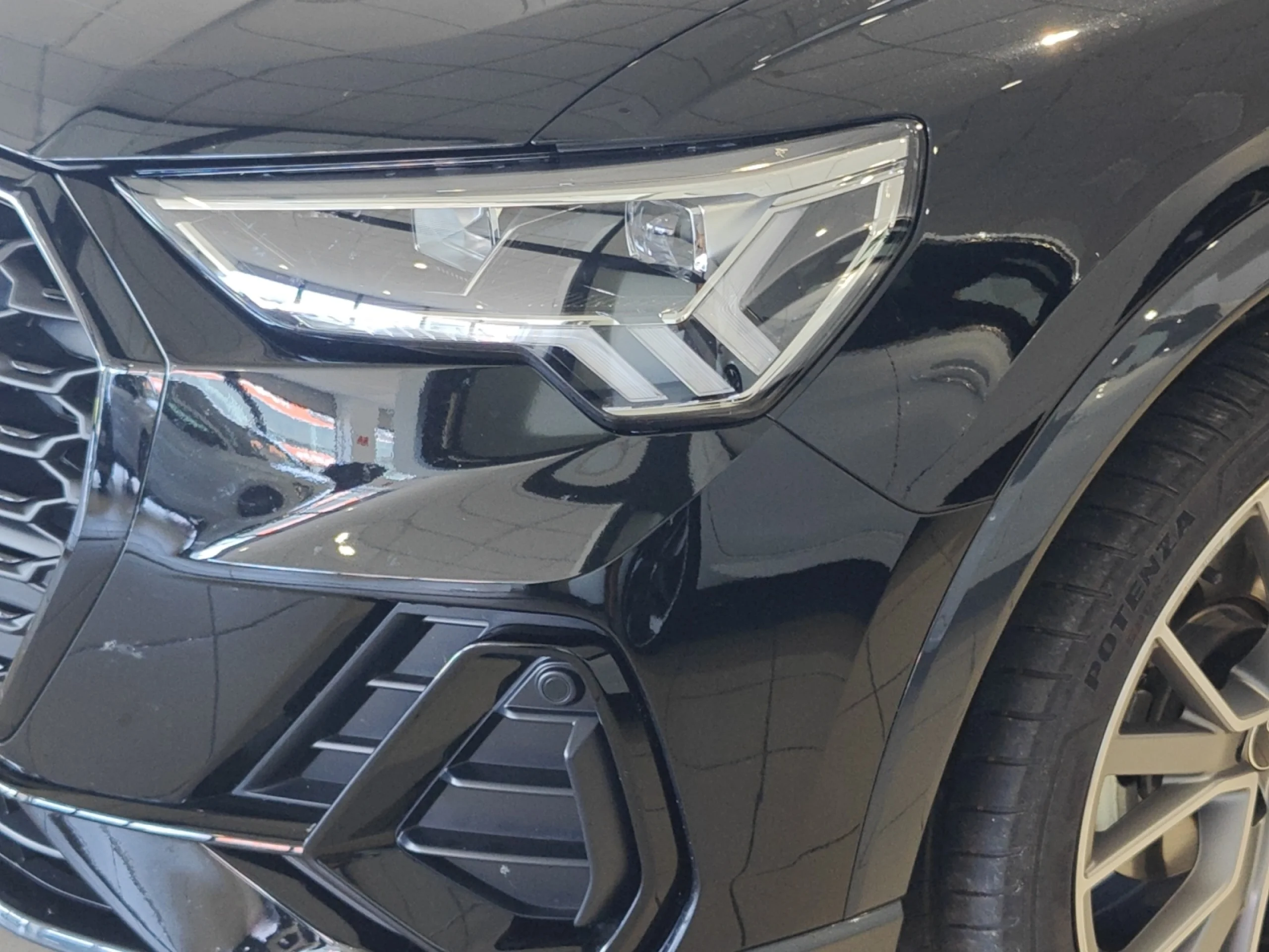 AUDI Q3 SPORTBACK BLACK LINE 35 TDI 110KW (150CV) S TRONIC - Foto 5