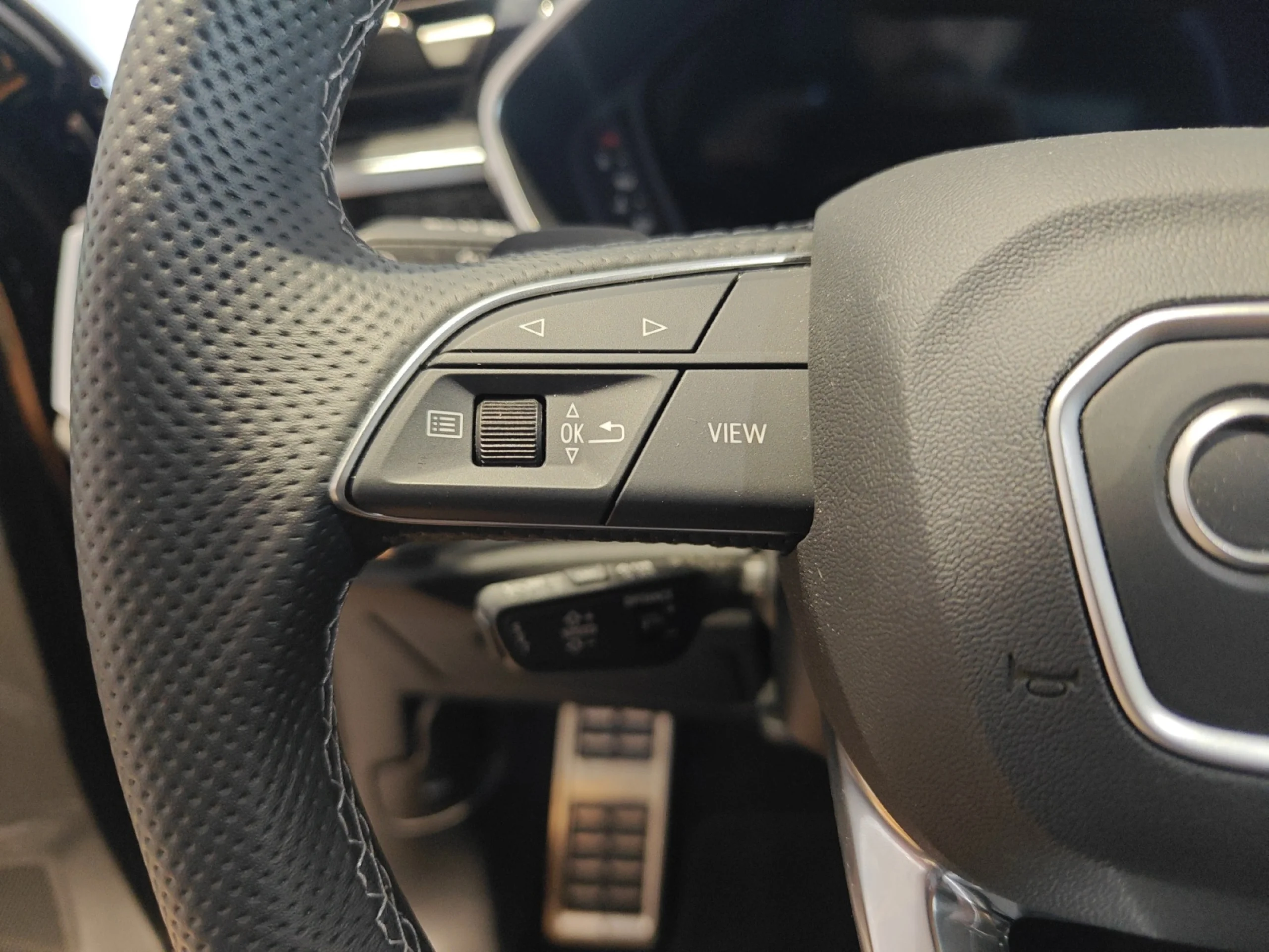 AUDI Q3 SPORTBACK BLACK LINE 35 TDI 110KW (150CV) S TRONIC - Foto 14