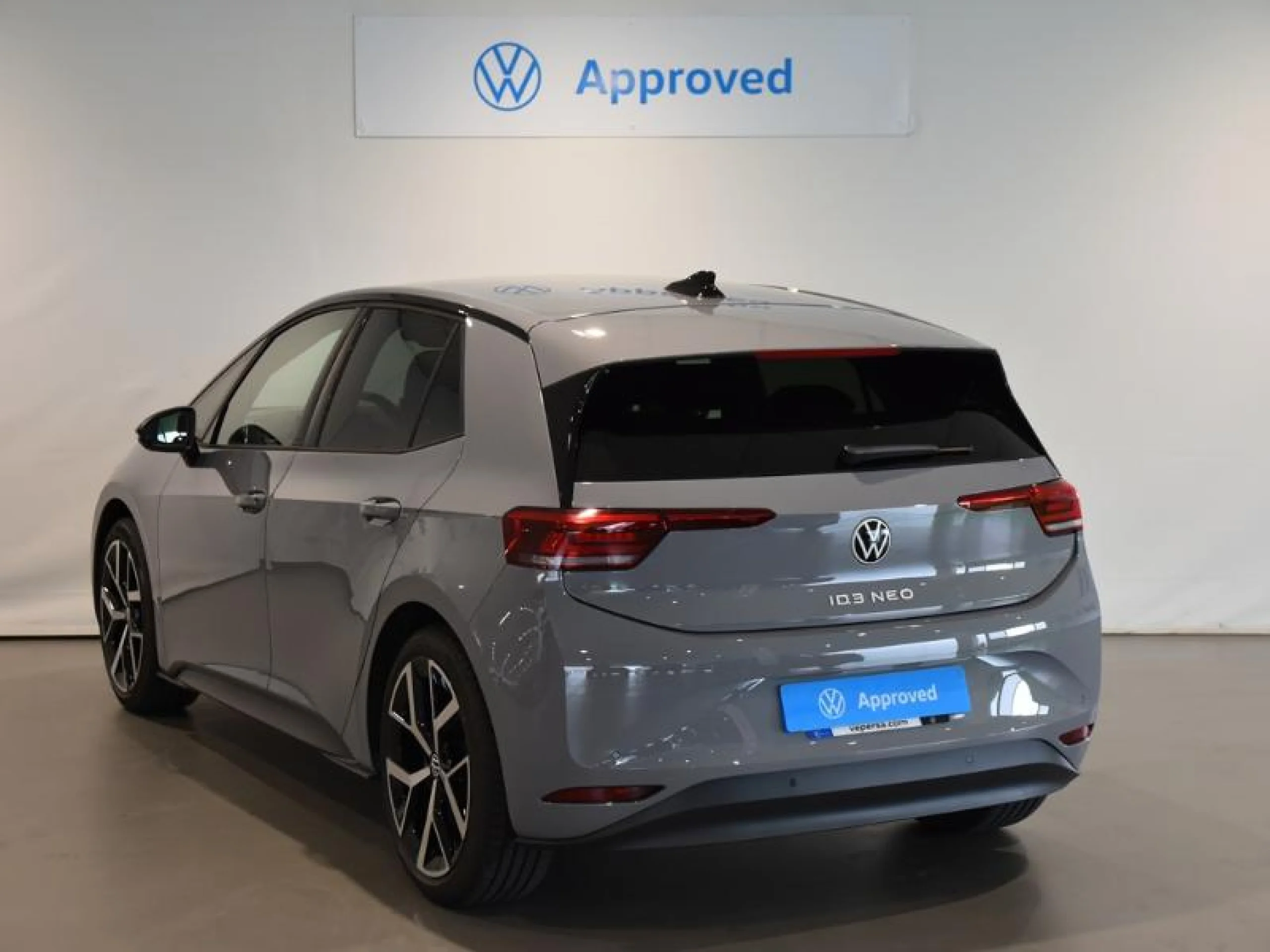 VOLKSWAGEN ID.3 ID.3 NEO LIFE   125 KW (170 CV) 50 KWH AUTOMÁTICO 1 VEL. - Foto 2