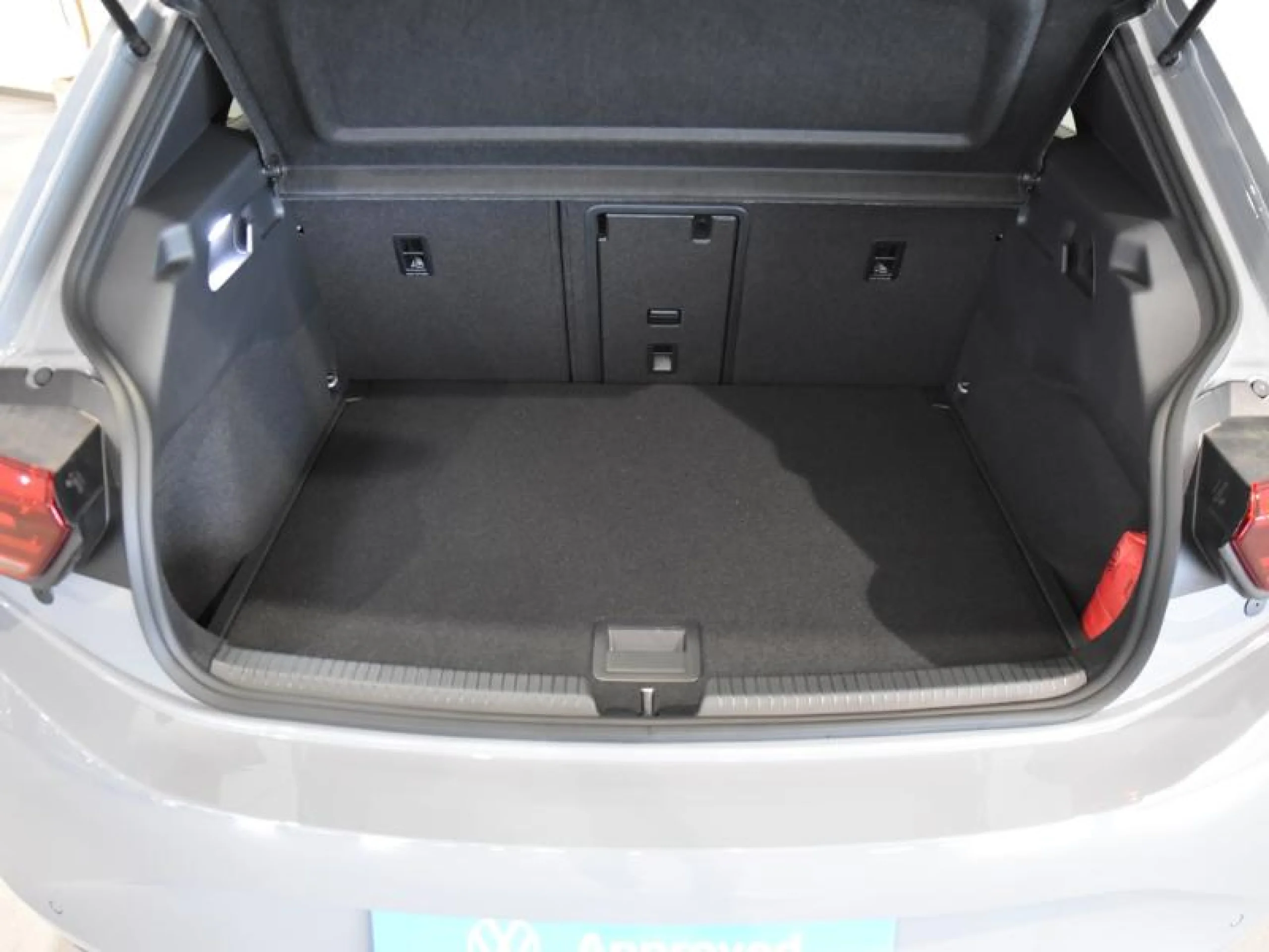 VOLKSWAGEN ID.3 ID.3 NEO LIFE   125 KW (170 CV) 50 KWH AUTOMÁTICO 1 VEL. - Foto 7