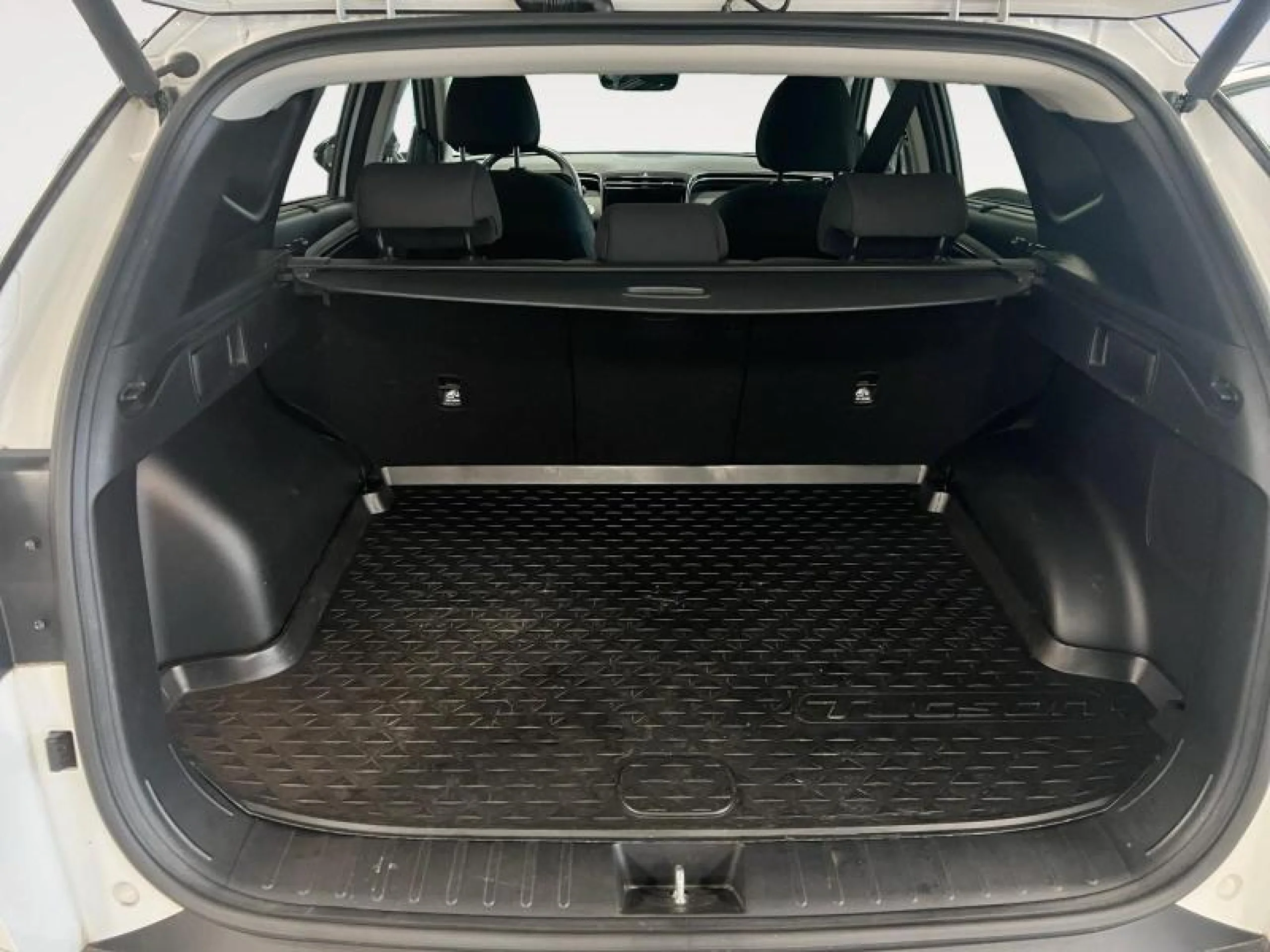 HYUNDAI TUCSON 1.6 TGDI 169KW HEV TECNO AUTO 2C - Foto 15