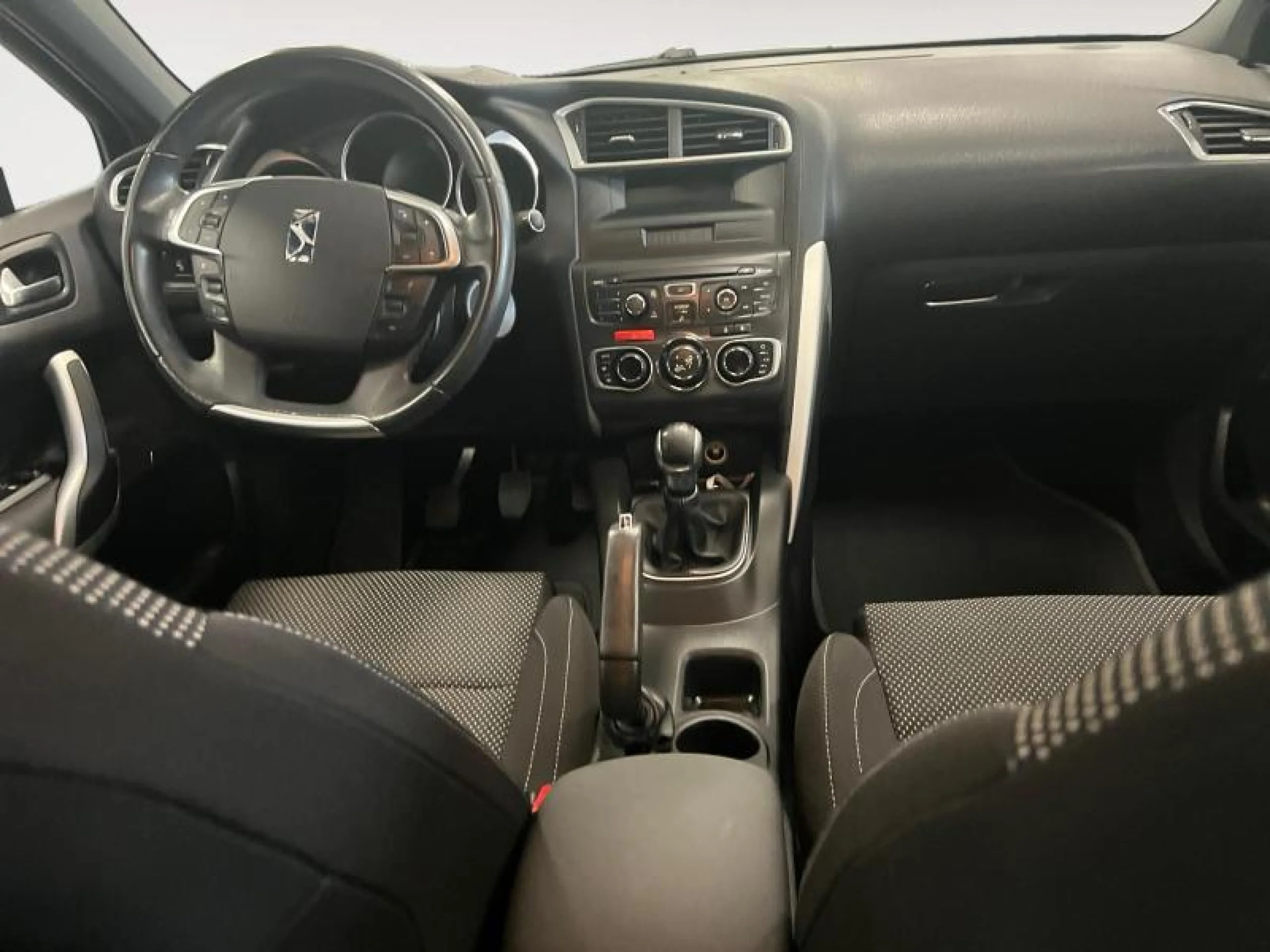 CITROEN DS4 1.6 VTI 120CV STYLE LIMITED EDITION - Foto 9