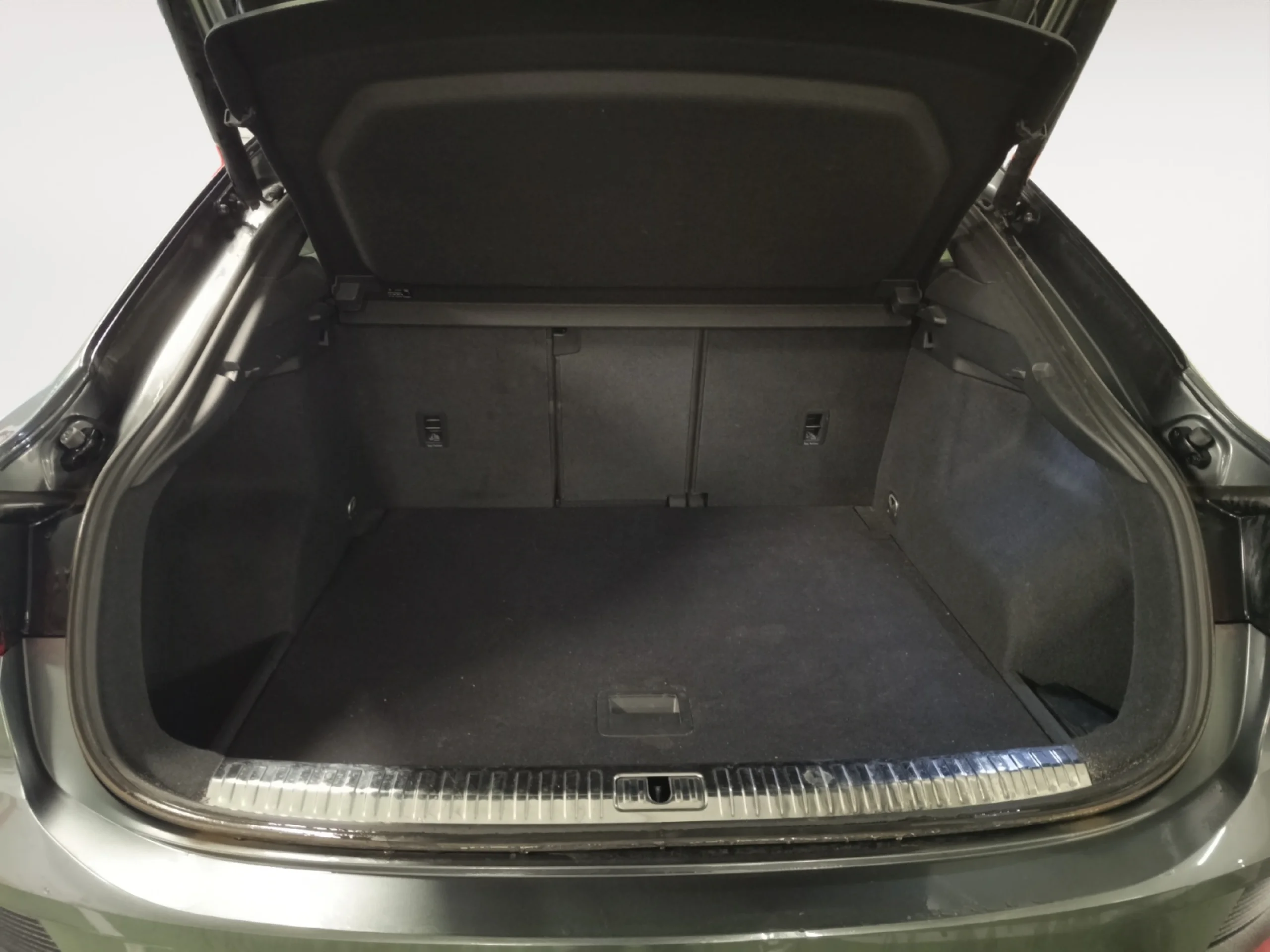 AUDI Q3 SPORTBACK BLACK LINE 35 TDI 110KW (150CV) S TRONIC - Foto 7