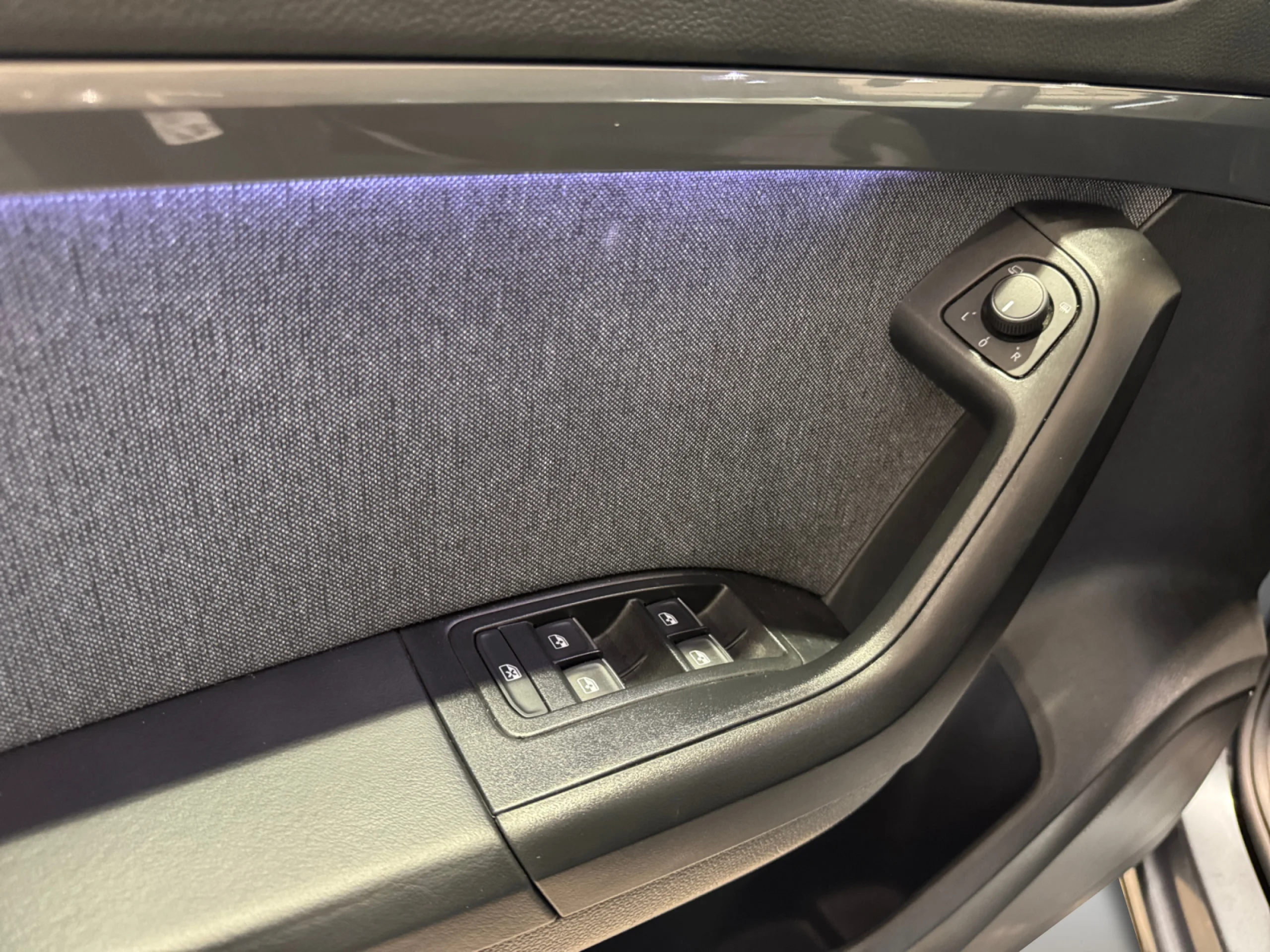 SEAT ATECA 1.5 TSI 110KW DSG S&S STYLE GO - Foto 7