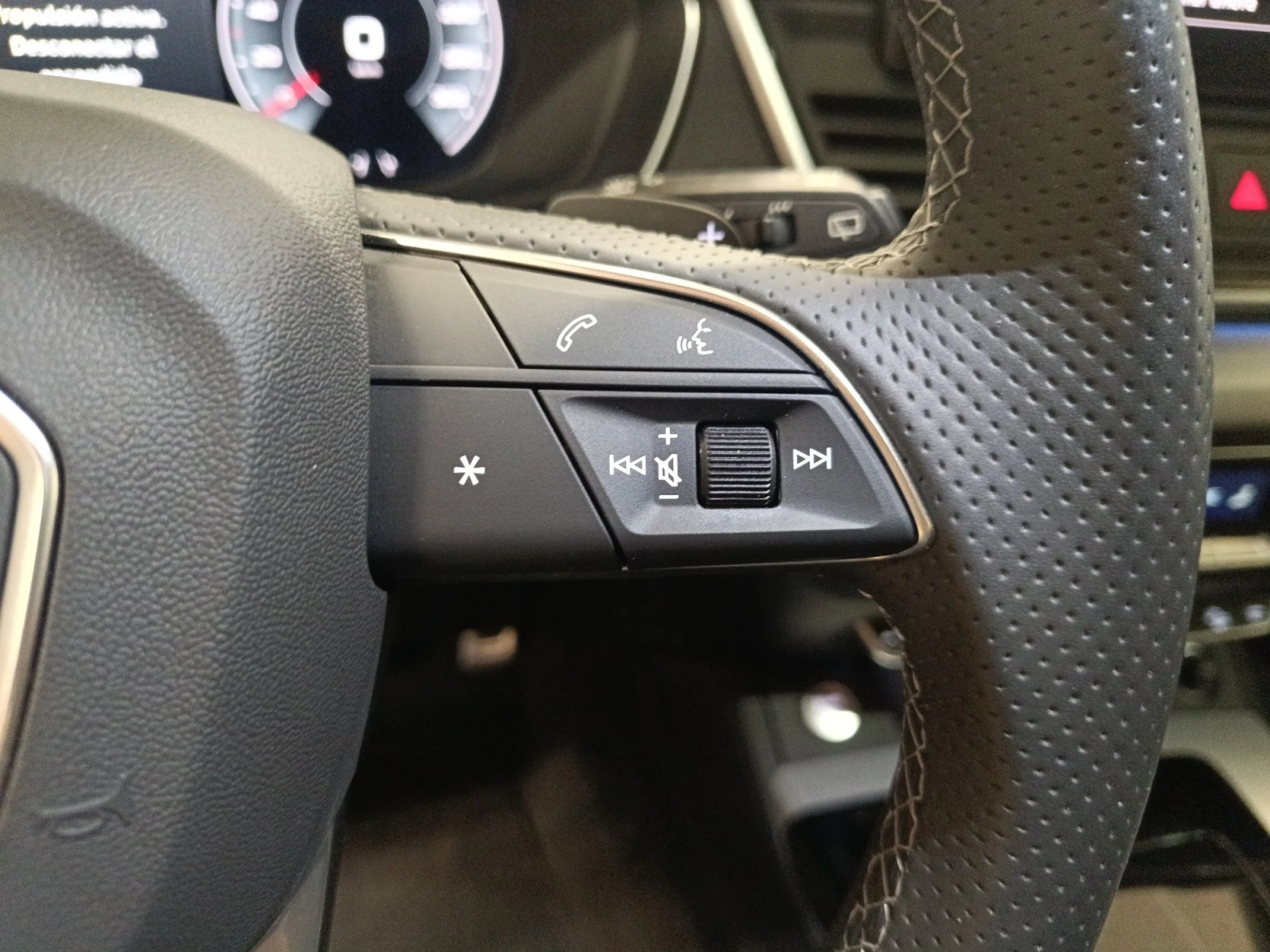 AUDI Q5 SPORTBACK BLACK LINE TDI QUATTRO 150KW (204CV) S T - Foto 10