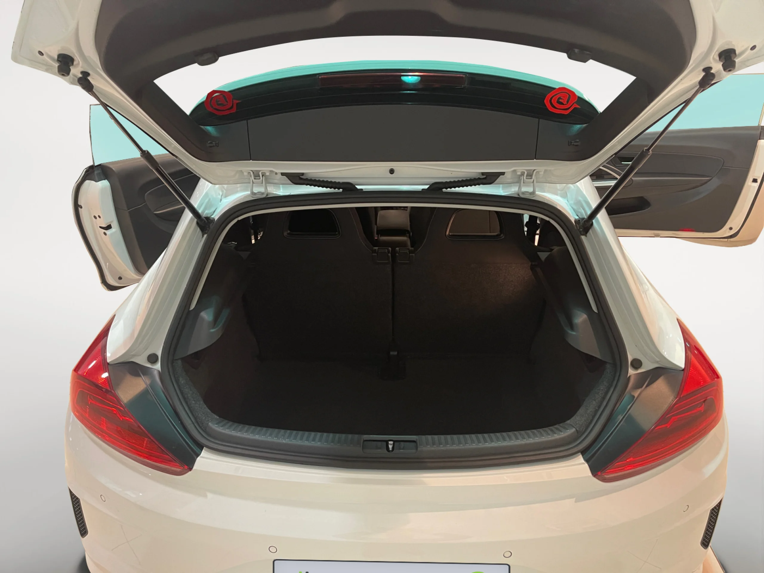 VOLKSWAGEN SCIROCCO R LINE 2.0 TDI 150CV DSG BMT - Foto 7