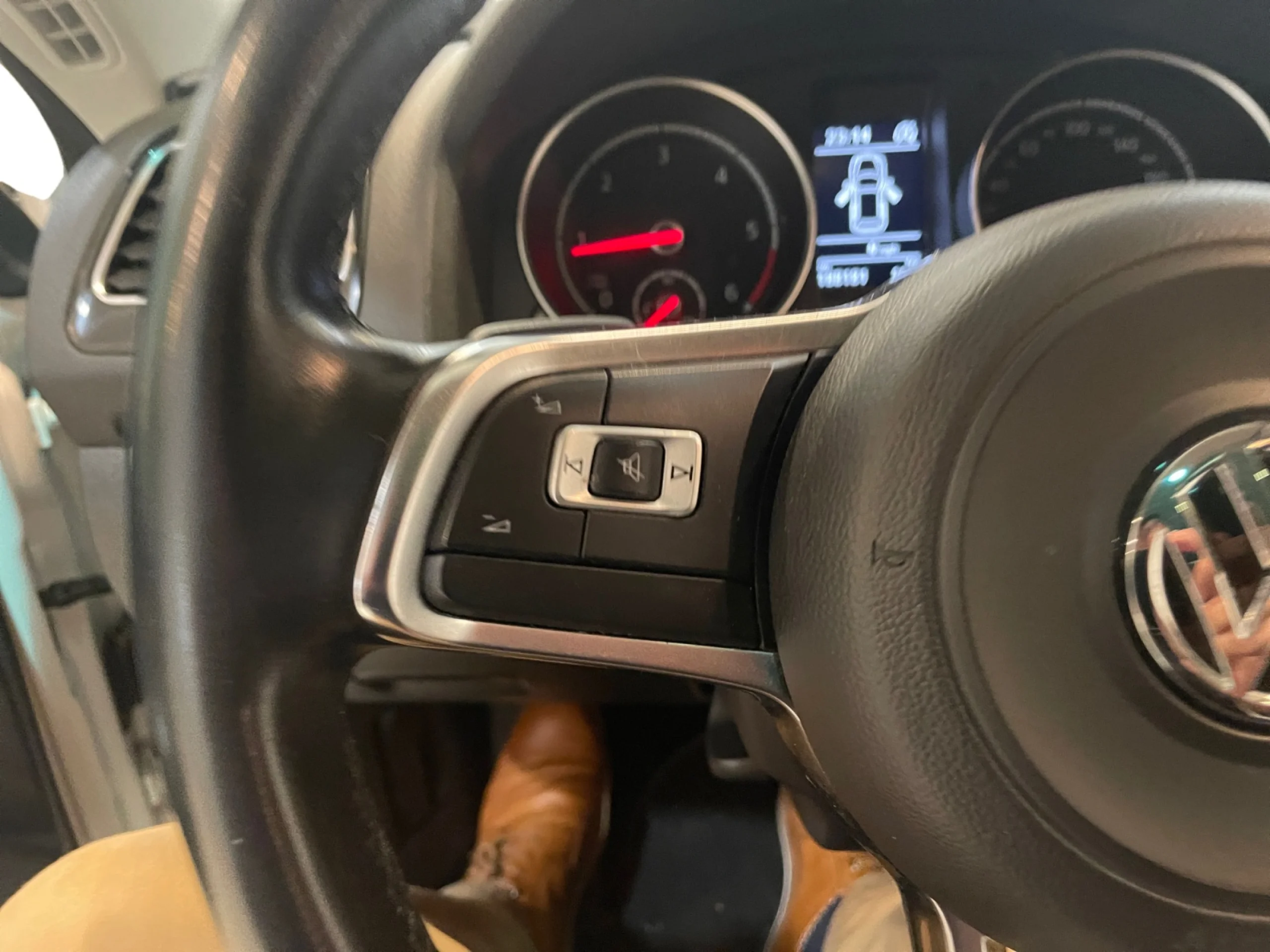 VOLKSWAGEN SCIROCCO R LINE 2.0 TDI 150CV DSG BMT - Foto 11