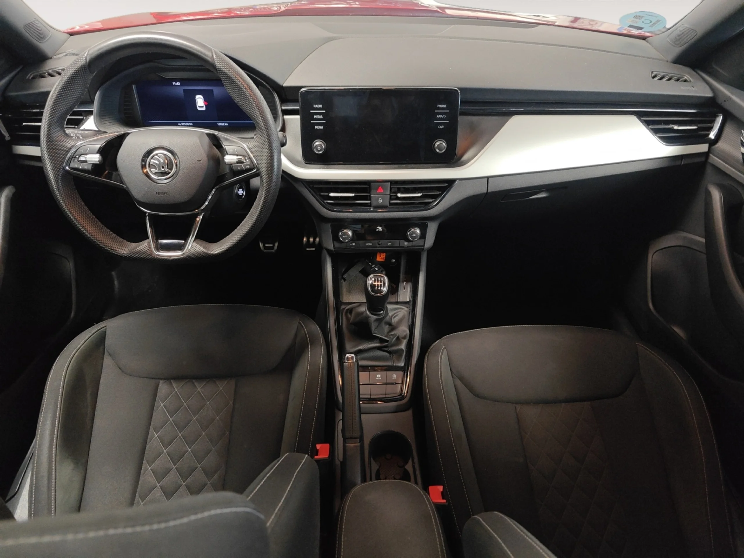 SKODA KAMIQ 1.0 TSI 81KW (110CV) SCOUT - Foto 4