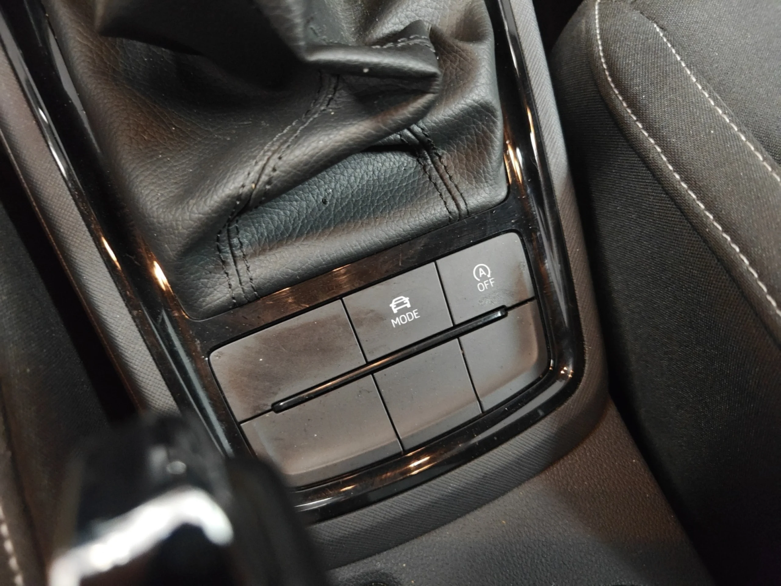 SKODA KAMIQ 1.0 TSI 81KW (110CV) SCOUT - Foto 13