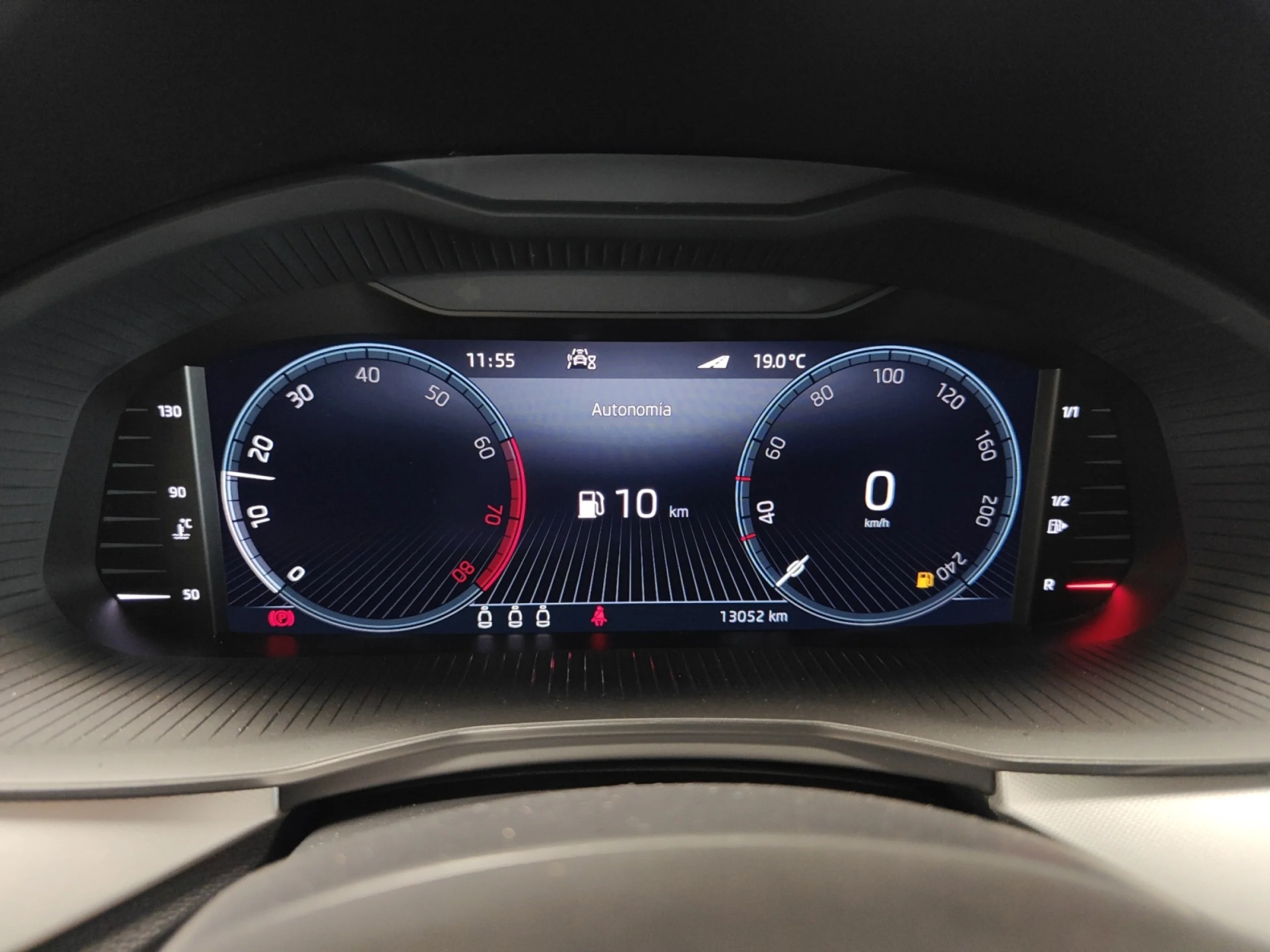 SKODA KAMIQ 1.0 TSI 81KW (110CV) SCOUT - Foto 15