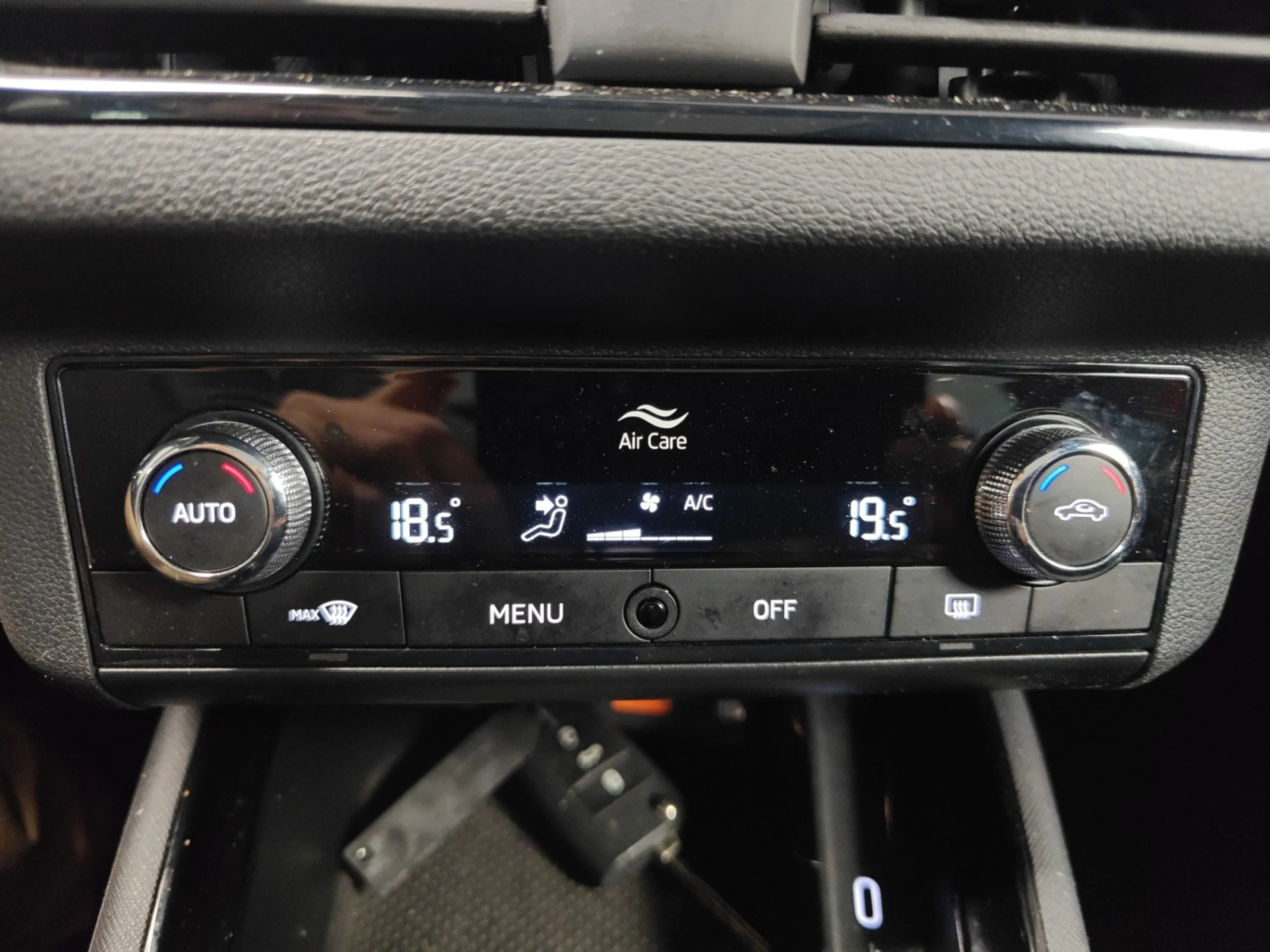 SKODA KAMIQ 1.0 TSI 81KW (110CV) SCOUT - Foto 18