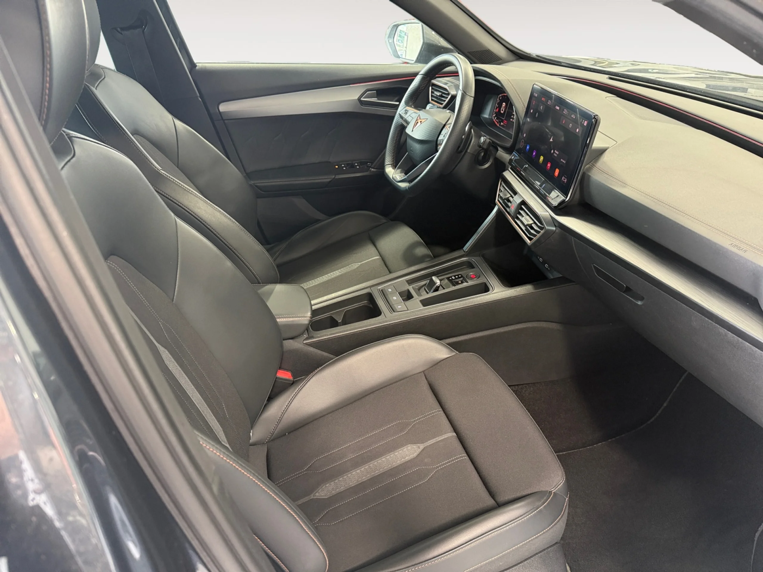 CUPRA FORMENTOR 1.5 TSI 110KW (150 CV) DSG - Foto 5