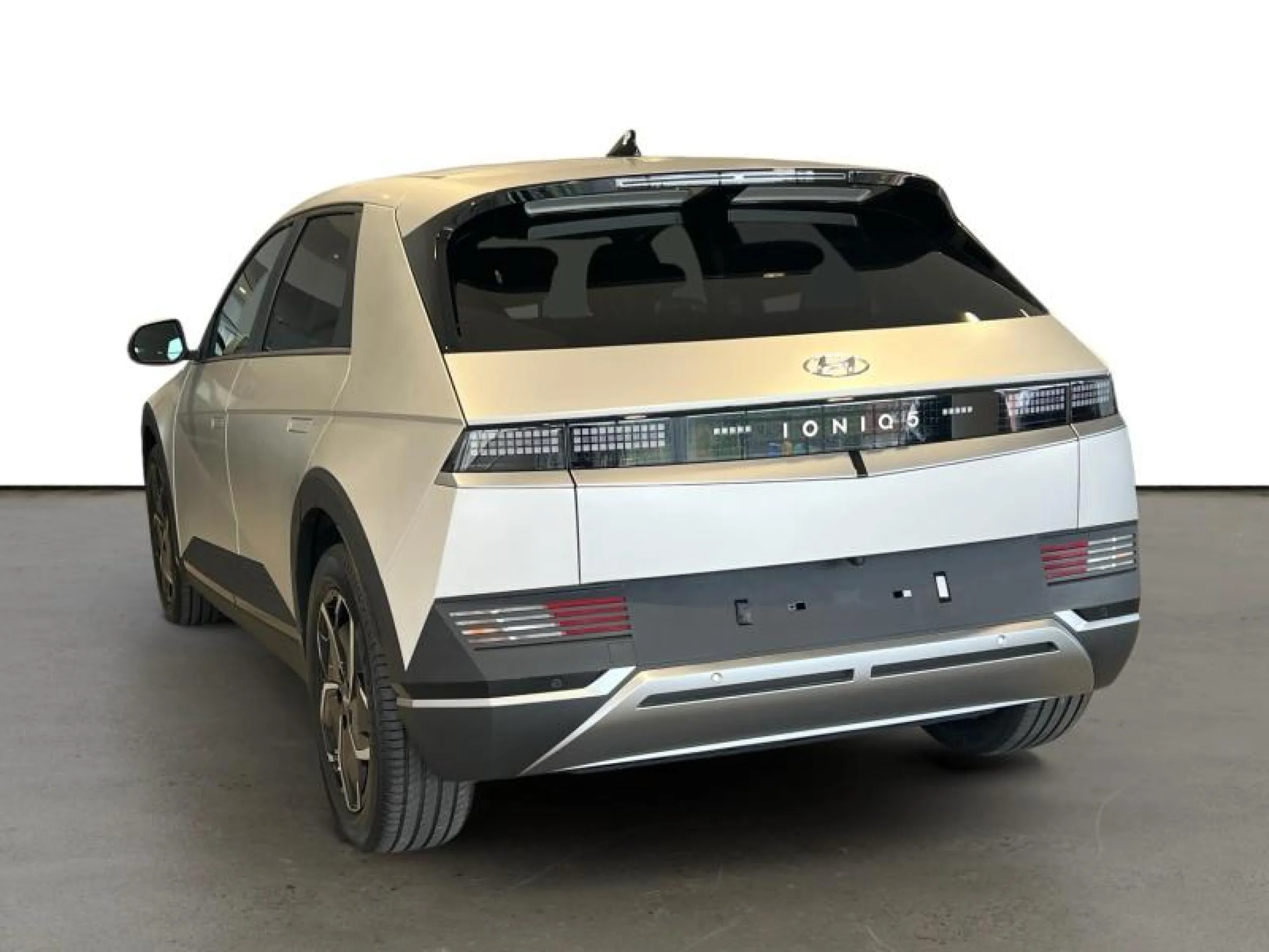 HYUNDAI IONIQ 5 77KWH 168KW LIGHT RWD - Foto 6