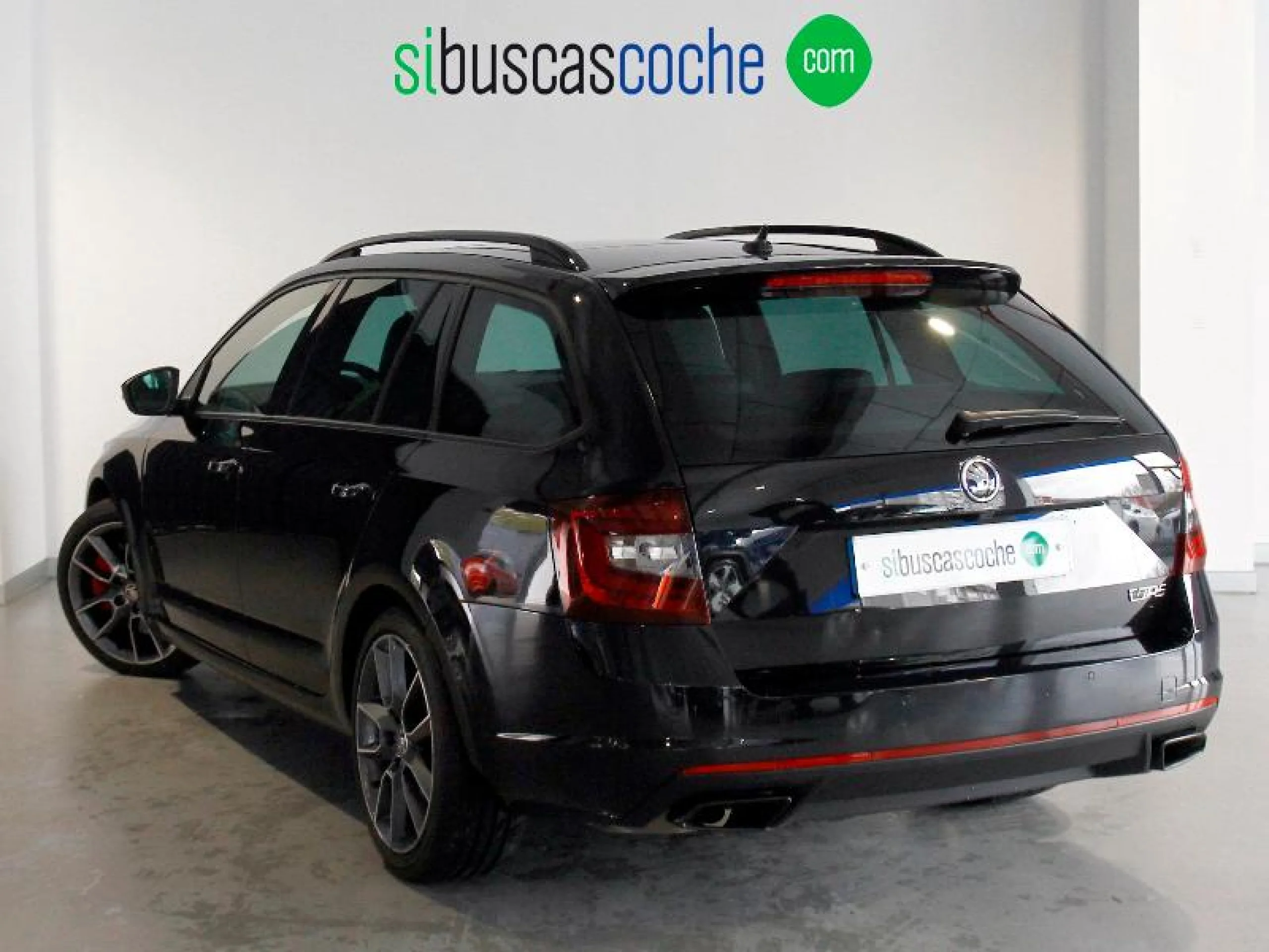 SKODA OCTAVIA COMBI 2.0 TSI 180KW (245CV) DSG RS - Foto 2