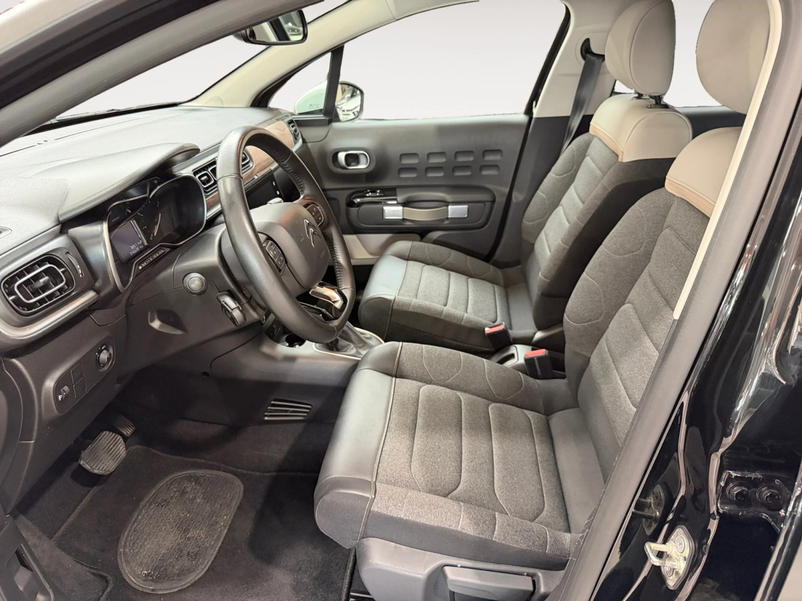 CITROEN C3 PURETECH 81KW (110CV) S&S SHINE EAT6 - Foto 23