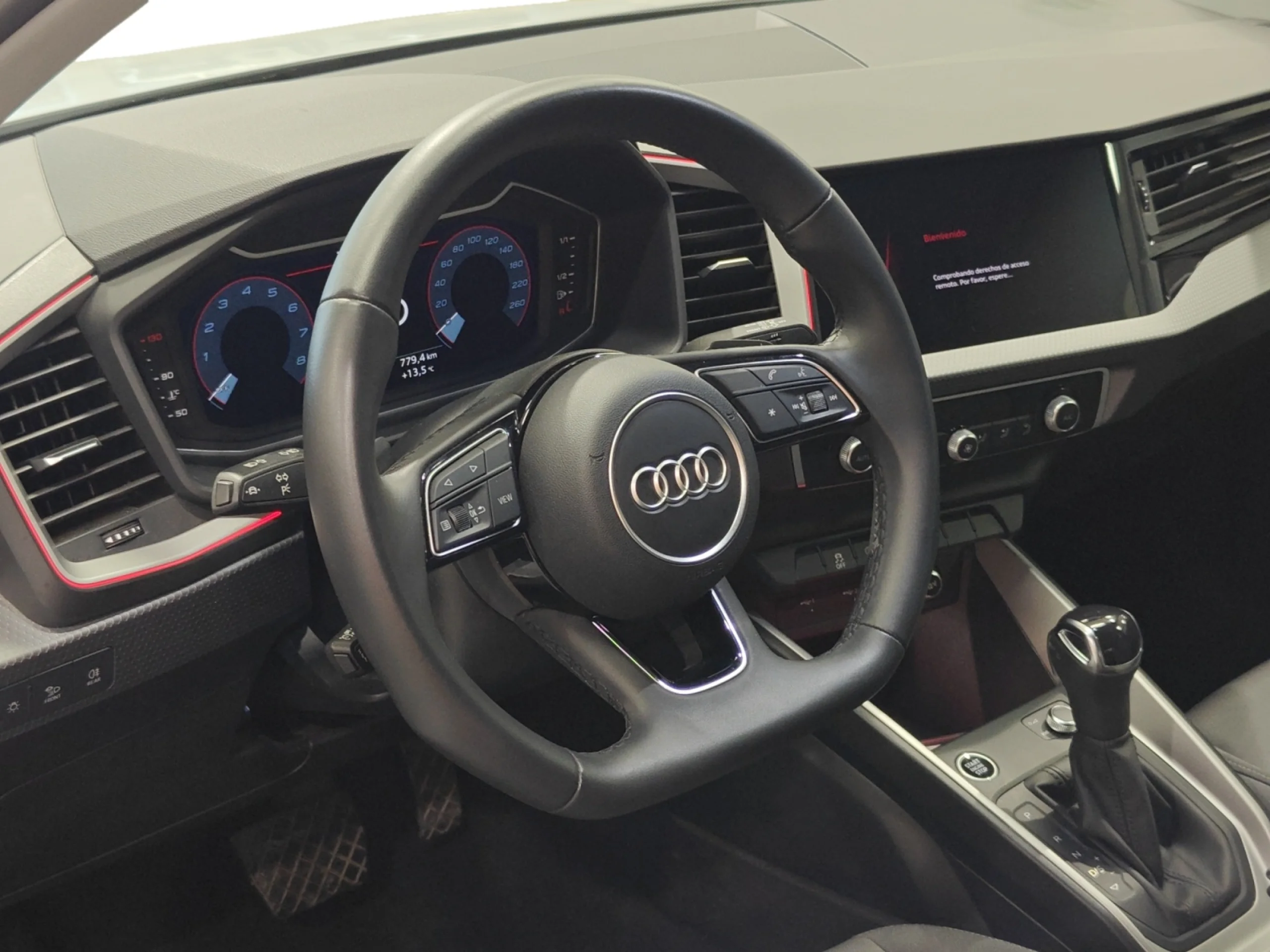 AUDI A1 SPORTBACK ADRENALIN 30 TFSI 81KW S TRON - Foto 9