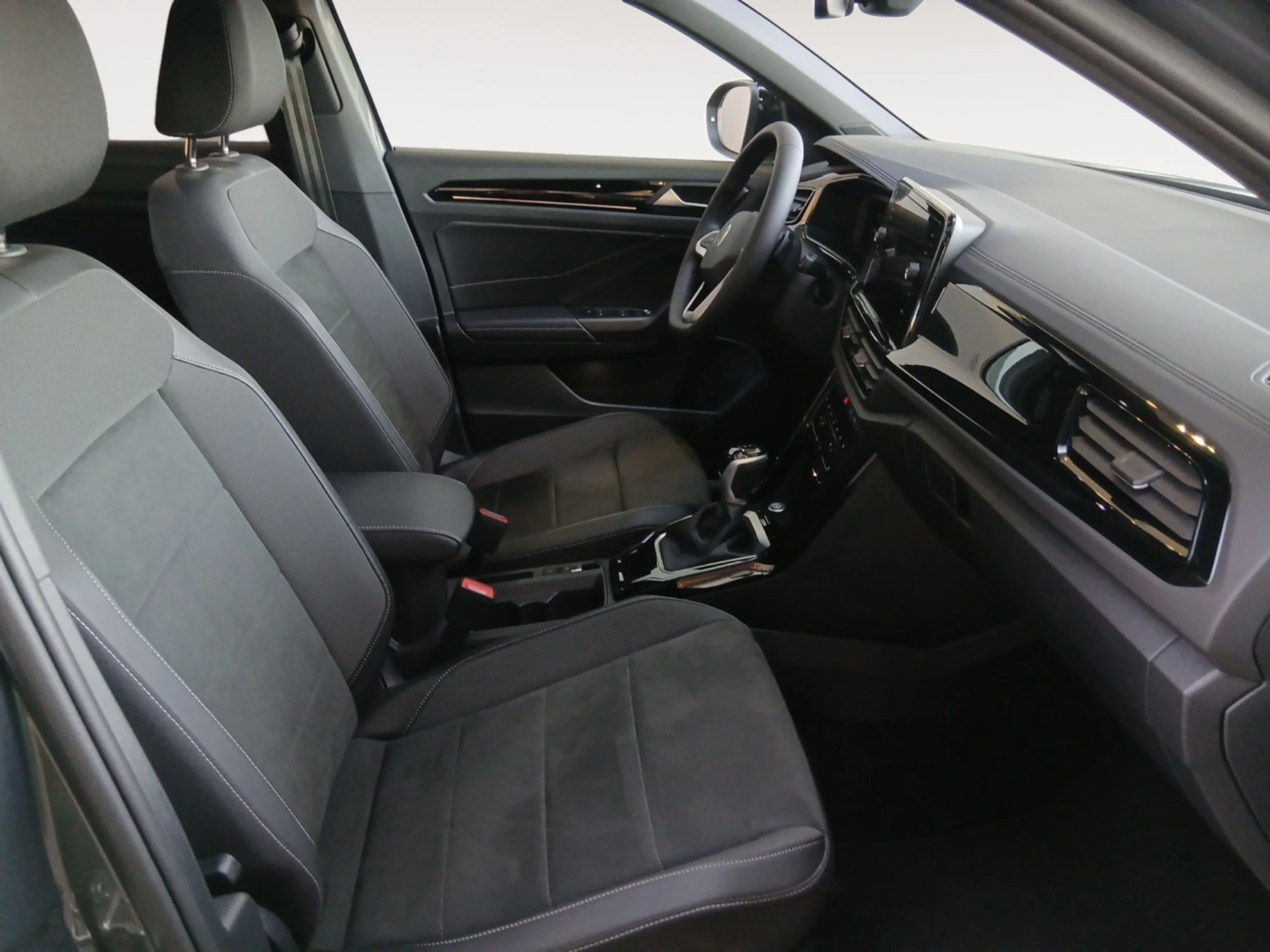 VOLKSWAGEN T ROC T ROC DARK LINE 1.5 TSI 110 KW (150 CV)  AUTOM TICO DSG 7 VEL. - Foto 5