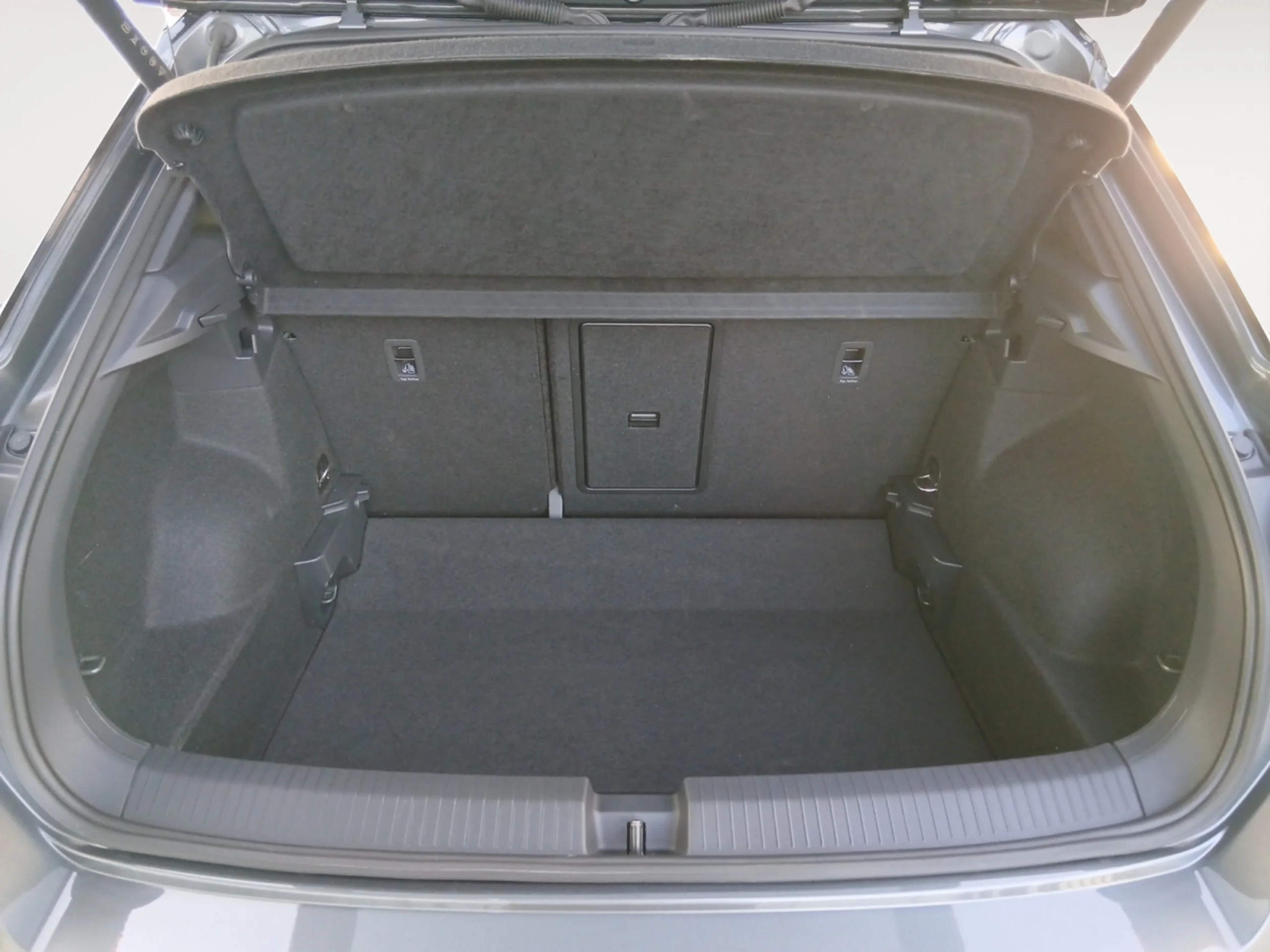 VOLKSWAGEN T ROC T ROC DARK LINE 1.5 TSI 110 KW (150 CV)  AUTOM TICO DSG 7 VEL. - Foto 7