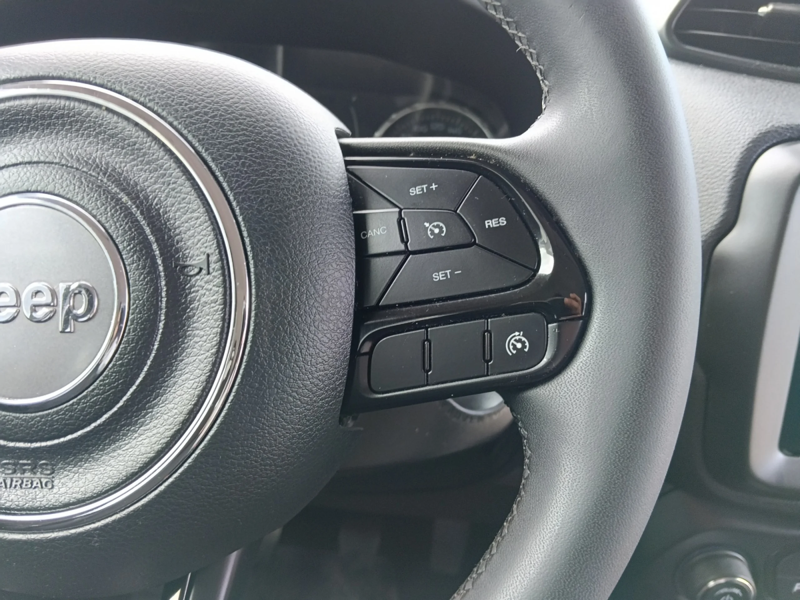 JEEP RENEGADE JEEP RENEGADE 1.0 TGDI LONGITUDE 4X2 - Foto 12
