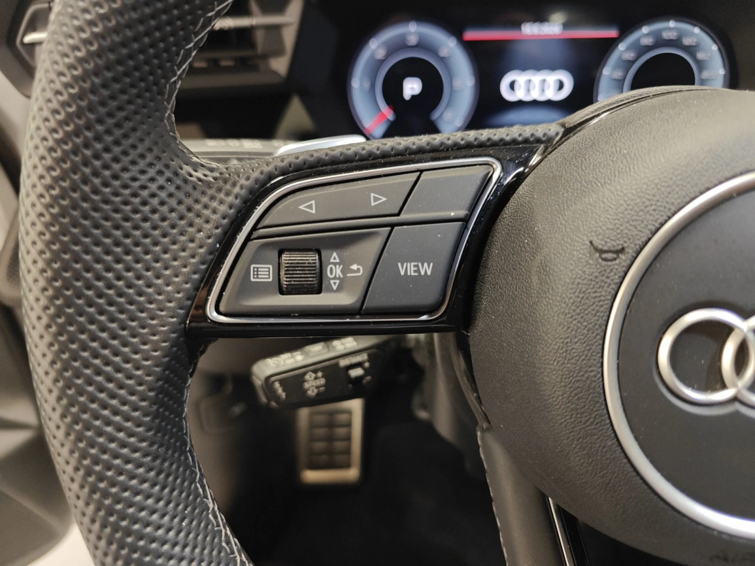 AUDI A3 SPORTBACK BLACK LINE 35 TDI 110KW S TRON - Foto 11