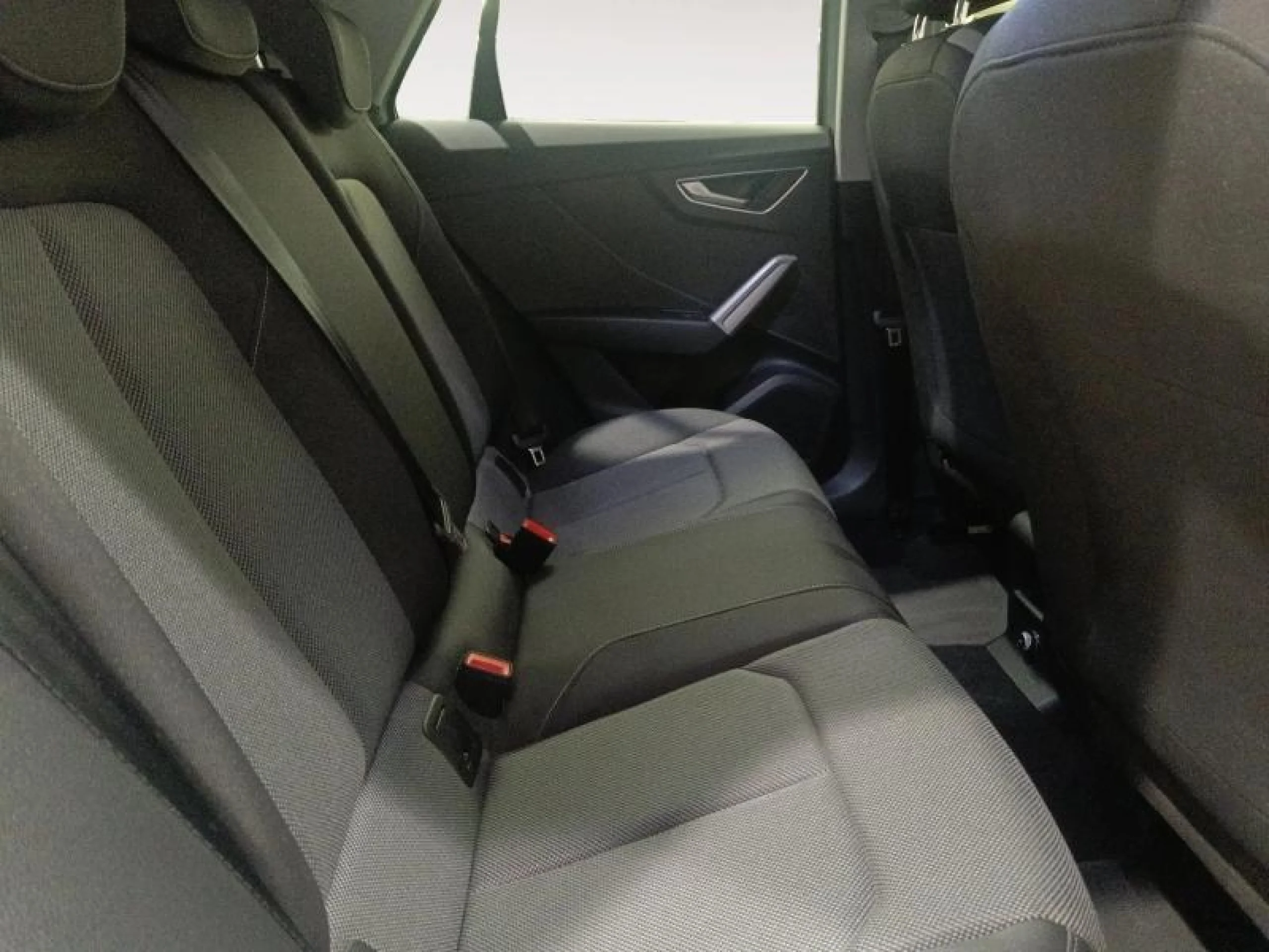 AUDI Q2 S LINE 30 TFSI 85KW (116CV) - Foto 6