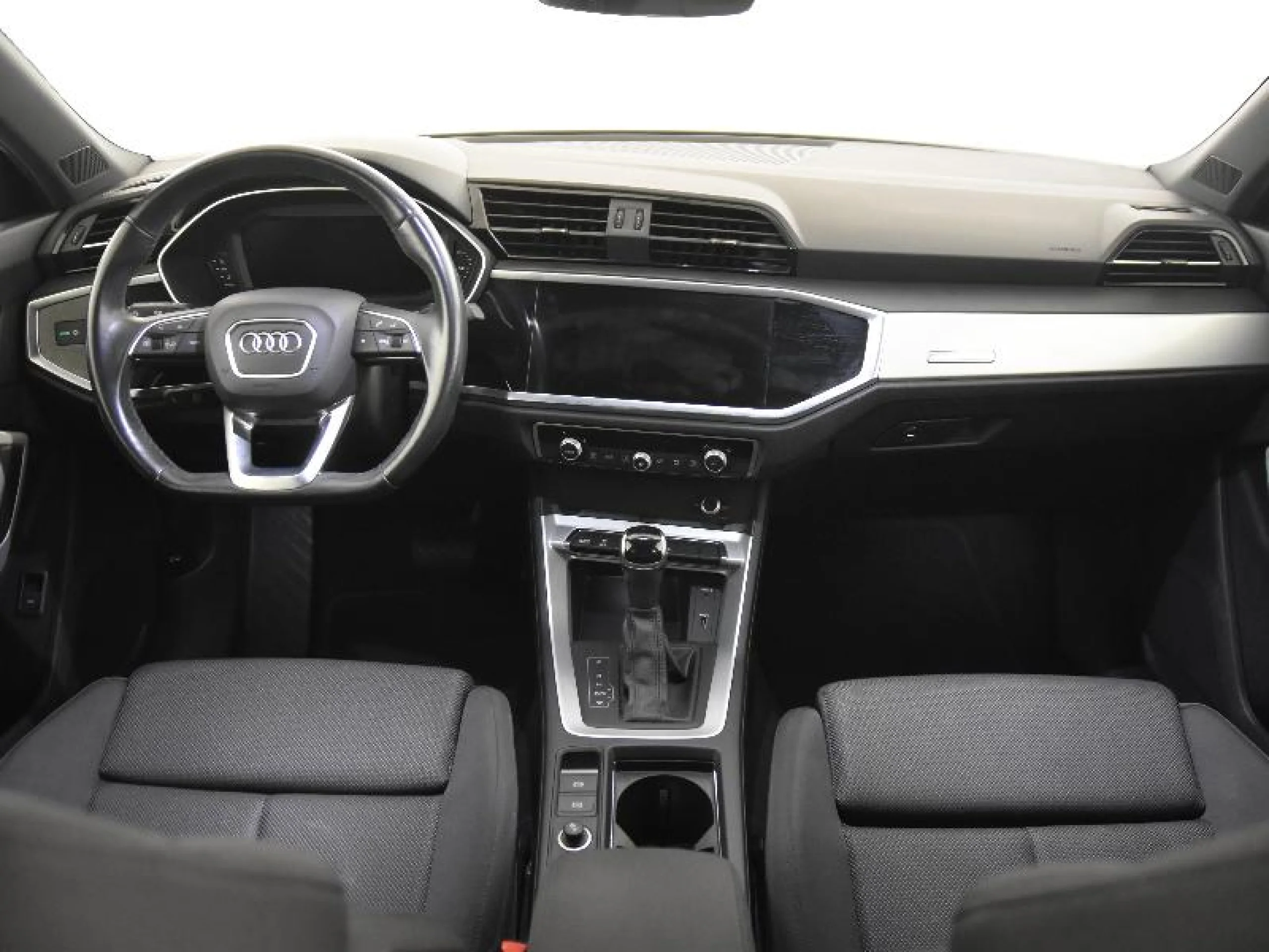 AUDI Q3 BLACK LINE 35 TFSI 110KW (150CV) S TRON - Foto 4