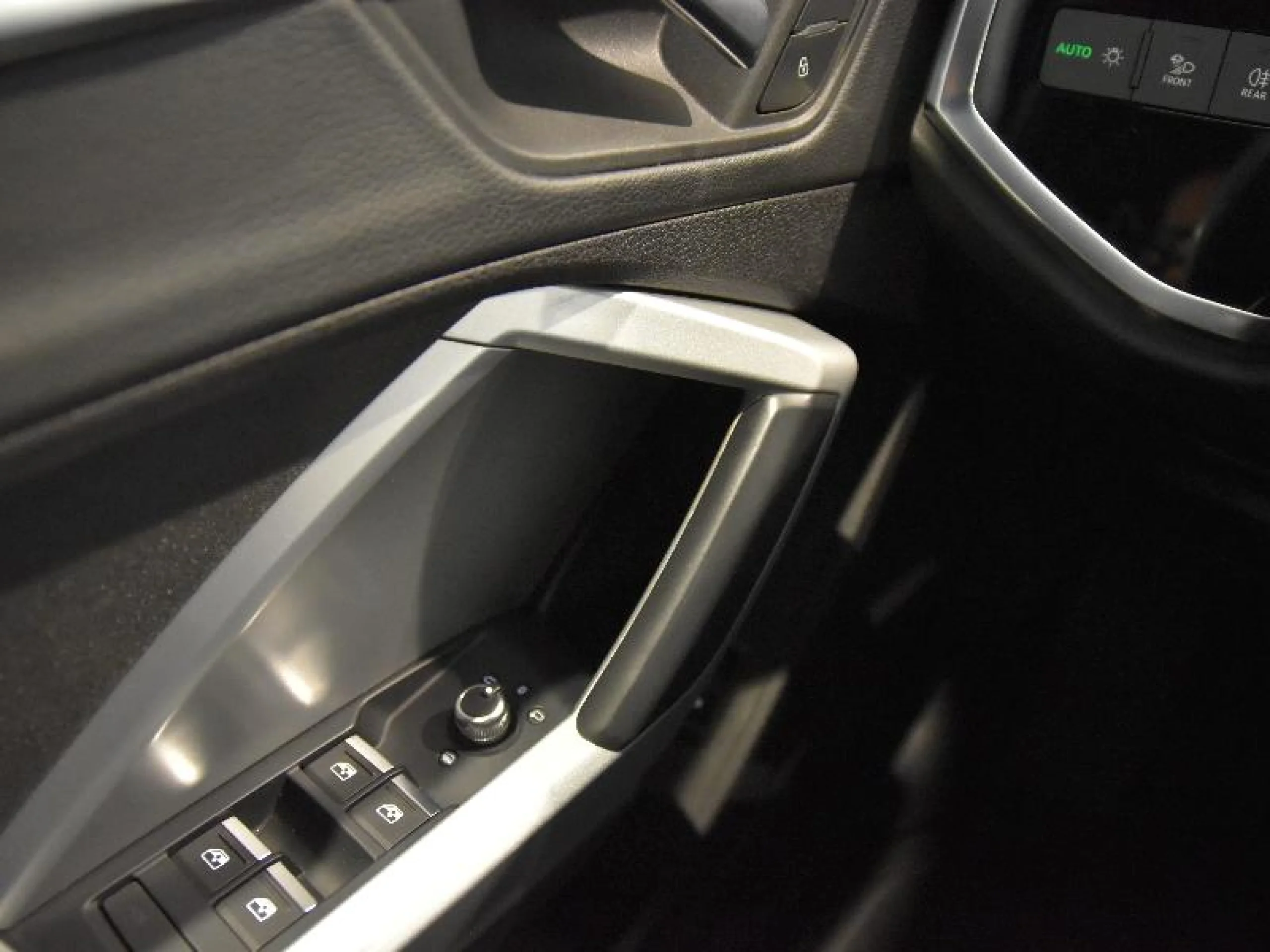 AUDI Q3 BLACK LINE 35 TFSI 110KW (150CV) S TRON - Foto 14